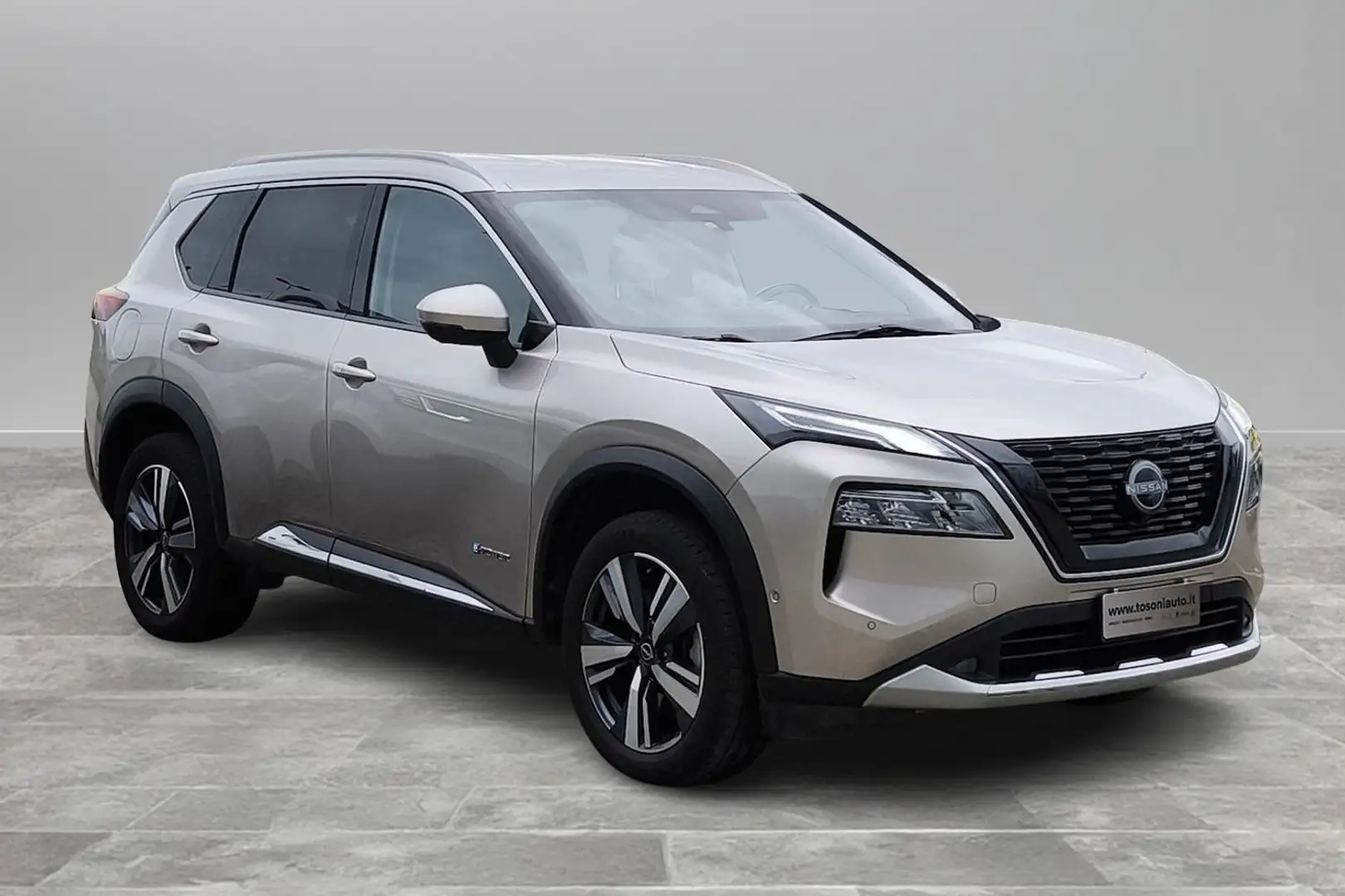 Nissan X-Trail 1.5 e-power Tekna e-4orce 4wd auto Beige - 2