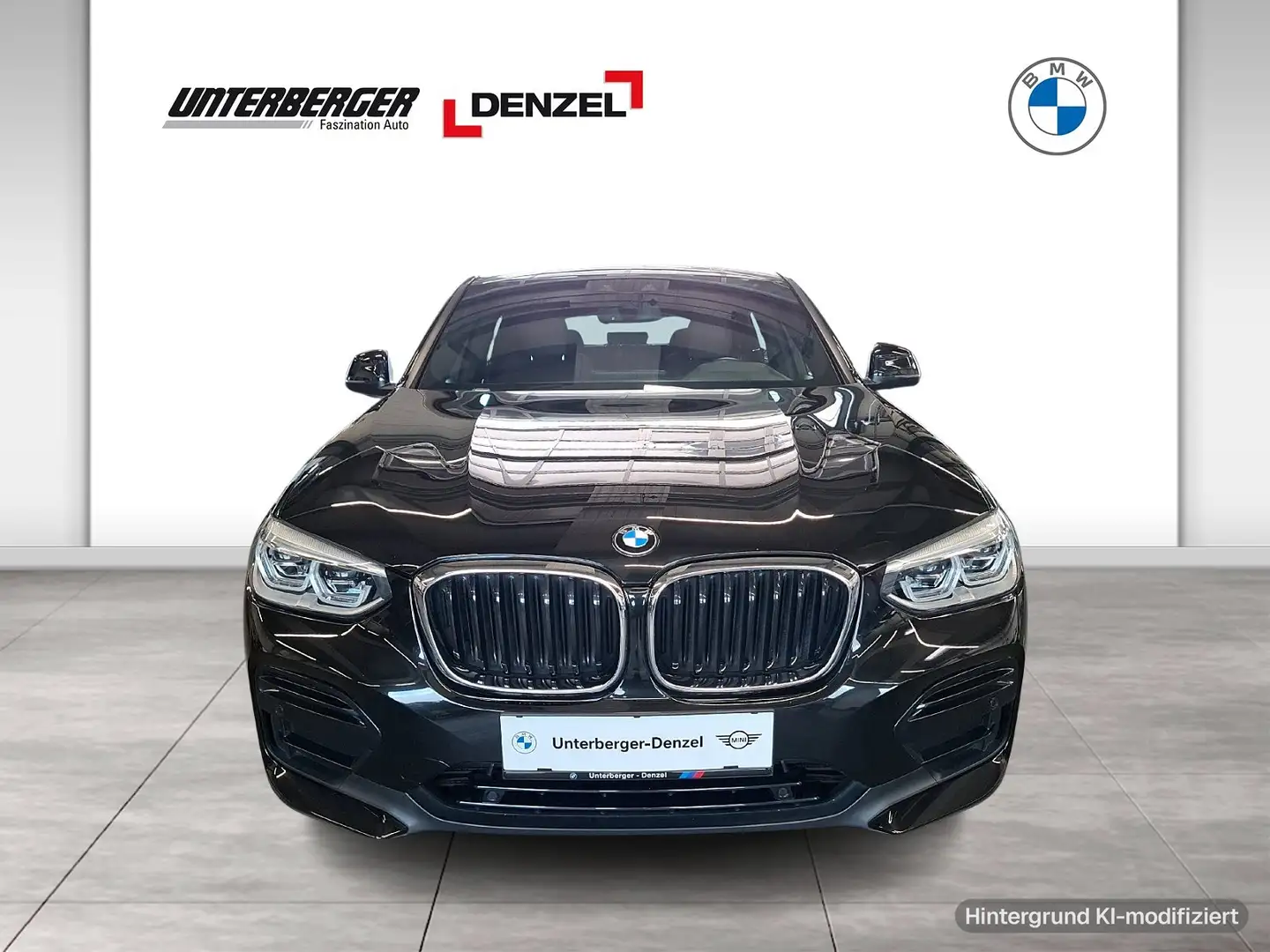 BMW X4 xDrive20i (G02) Advantage Schwarz - 2