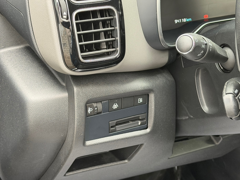 Citroen C5 Aircross 1.6 Plug-in Hybrid 225 Business 225 Pk | Navigatie — photo 14