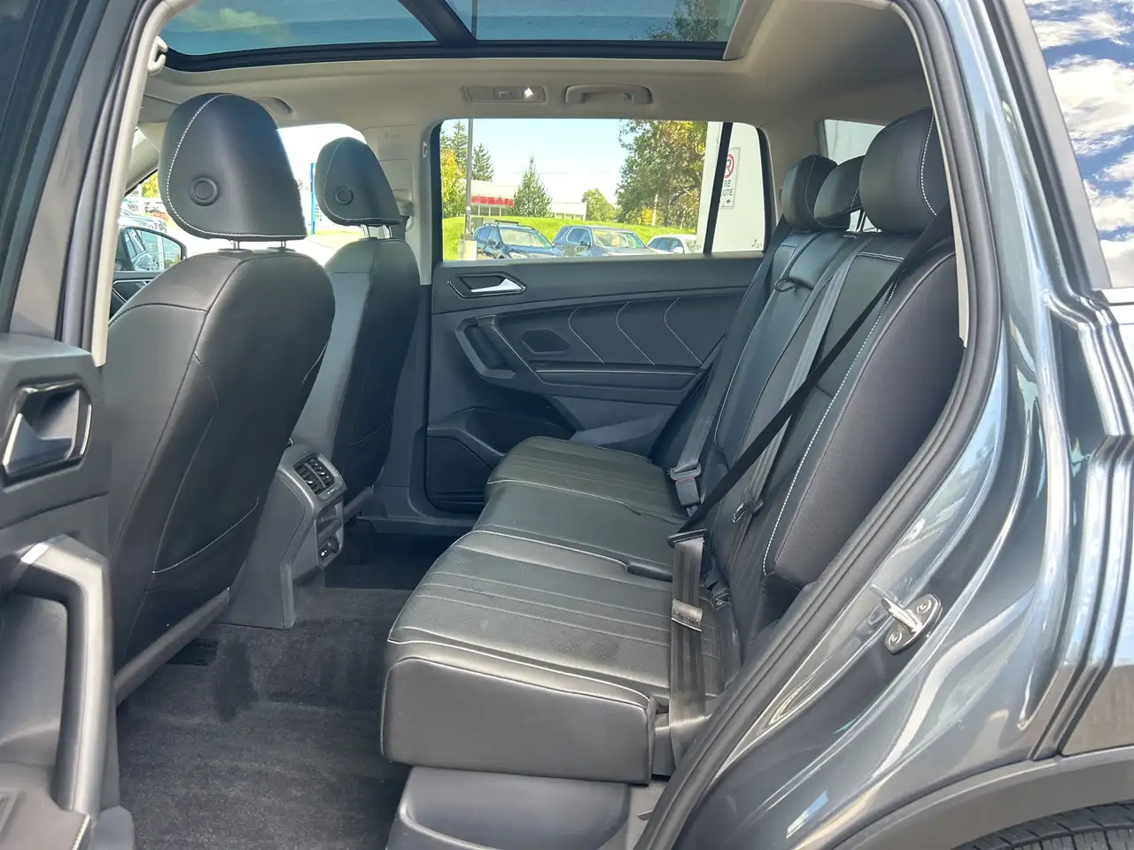 Volkswagen Tiguan снимка Volkswagen Tiguan