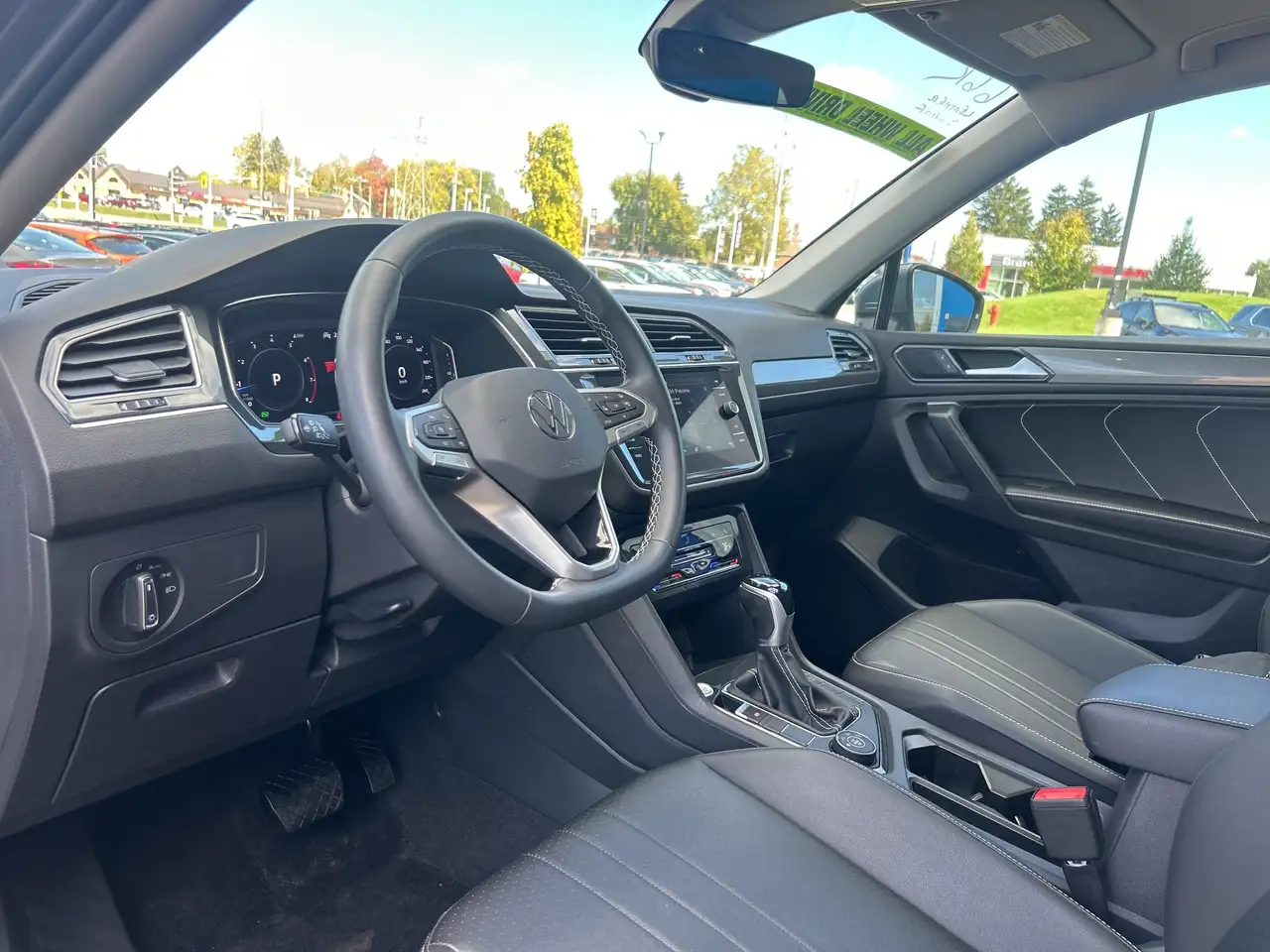 Volkswagen Tiguan снимка Volkswagen Tiguan