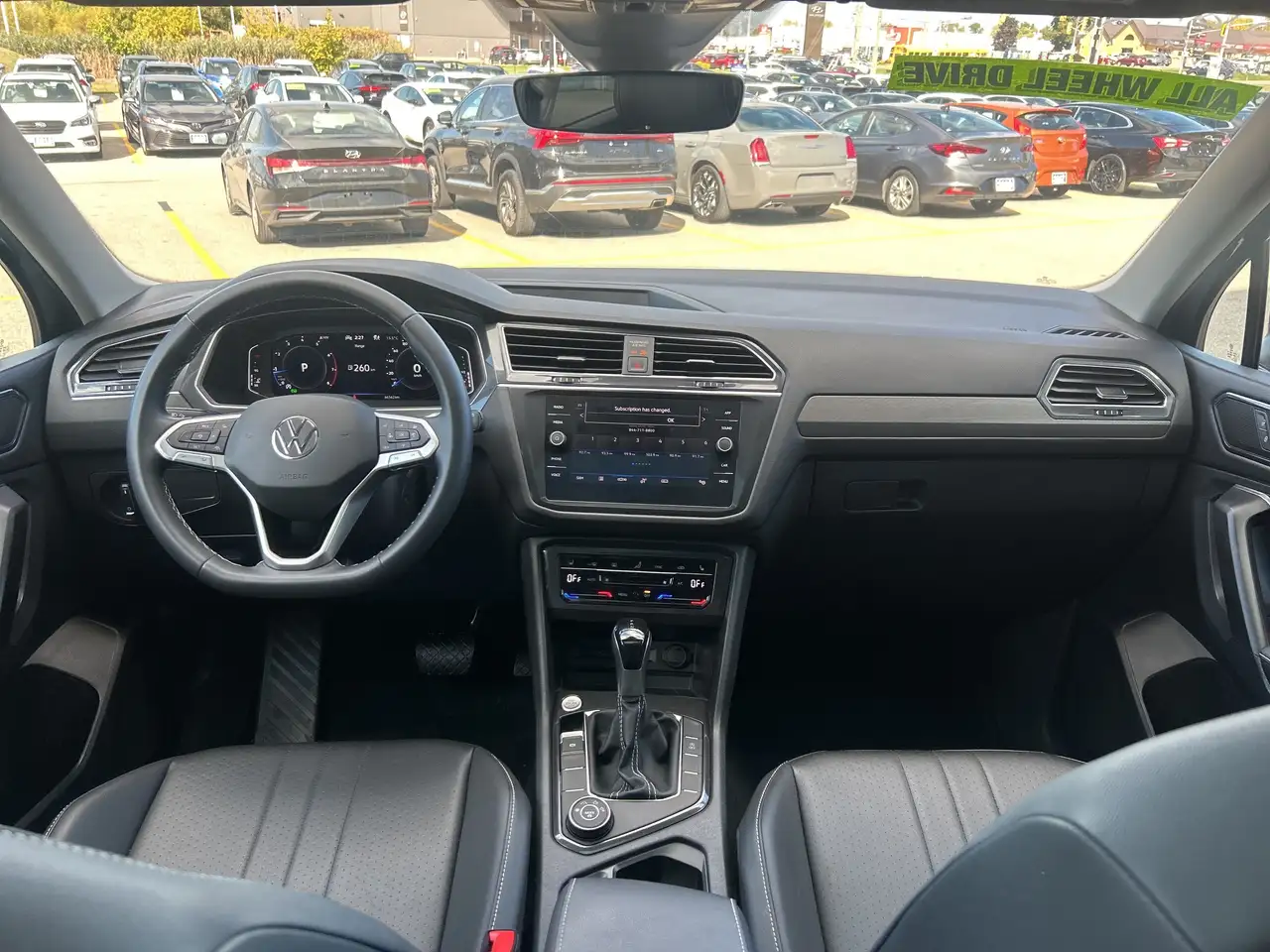 Volkswagen Tiguan снимка Volkswagen Tiguan