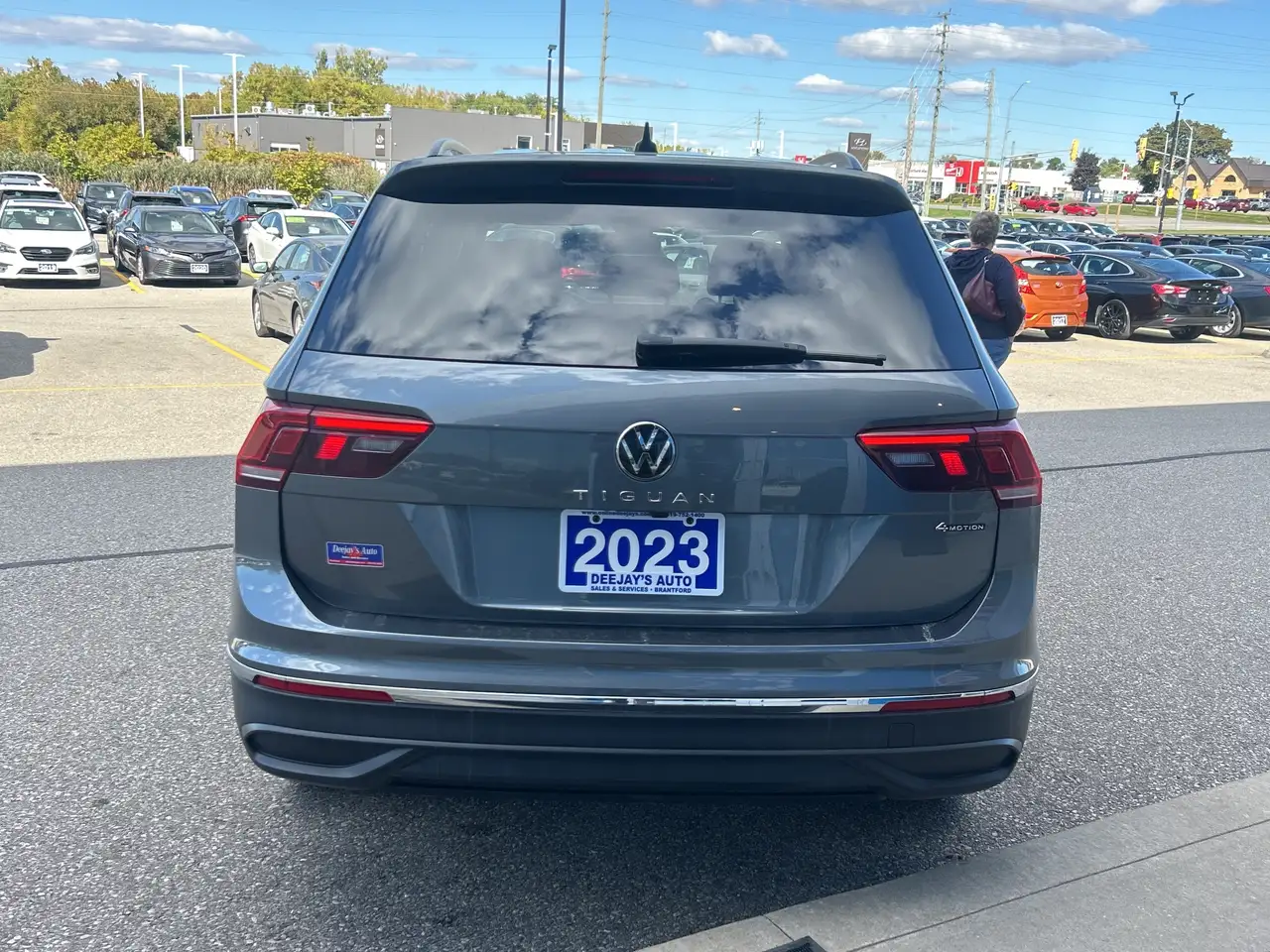 Volkswagen Tiguan снимка Volkswagen Tiguan