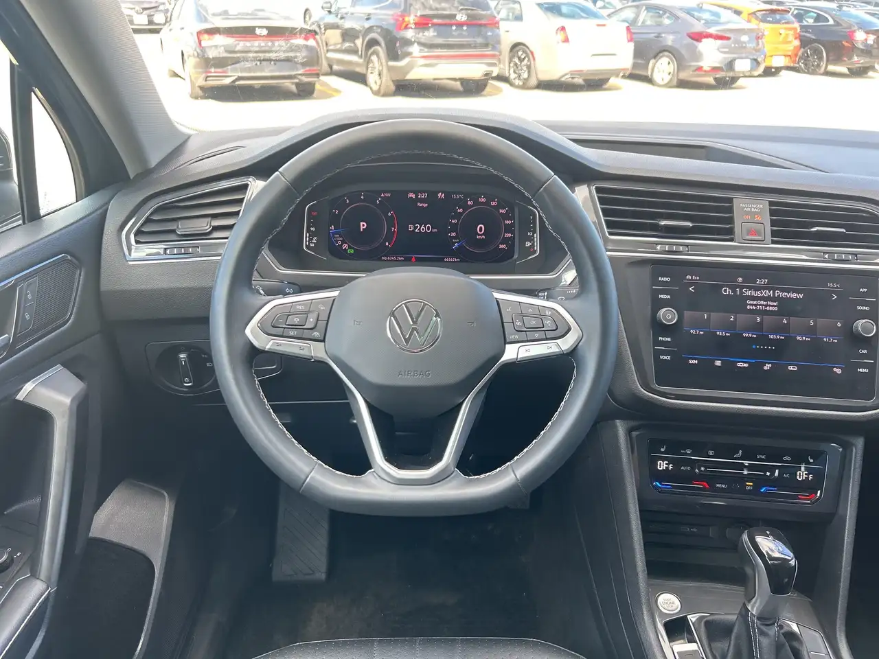 Volkswagen Tiguan снимка Volkswagen Tiguan