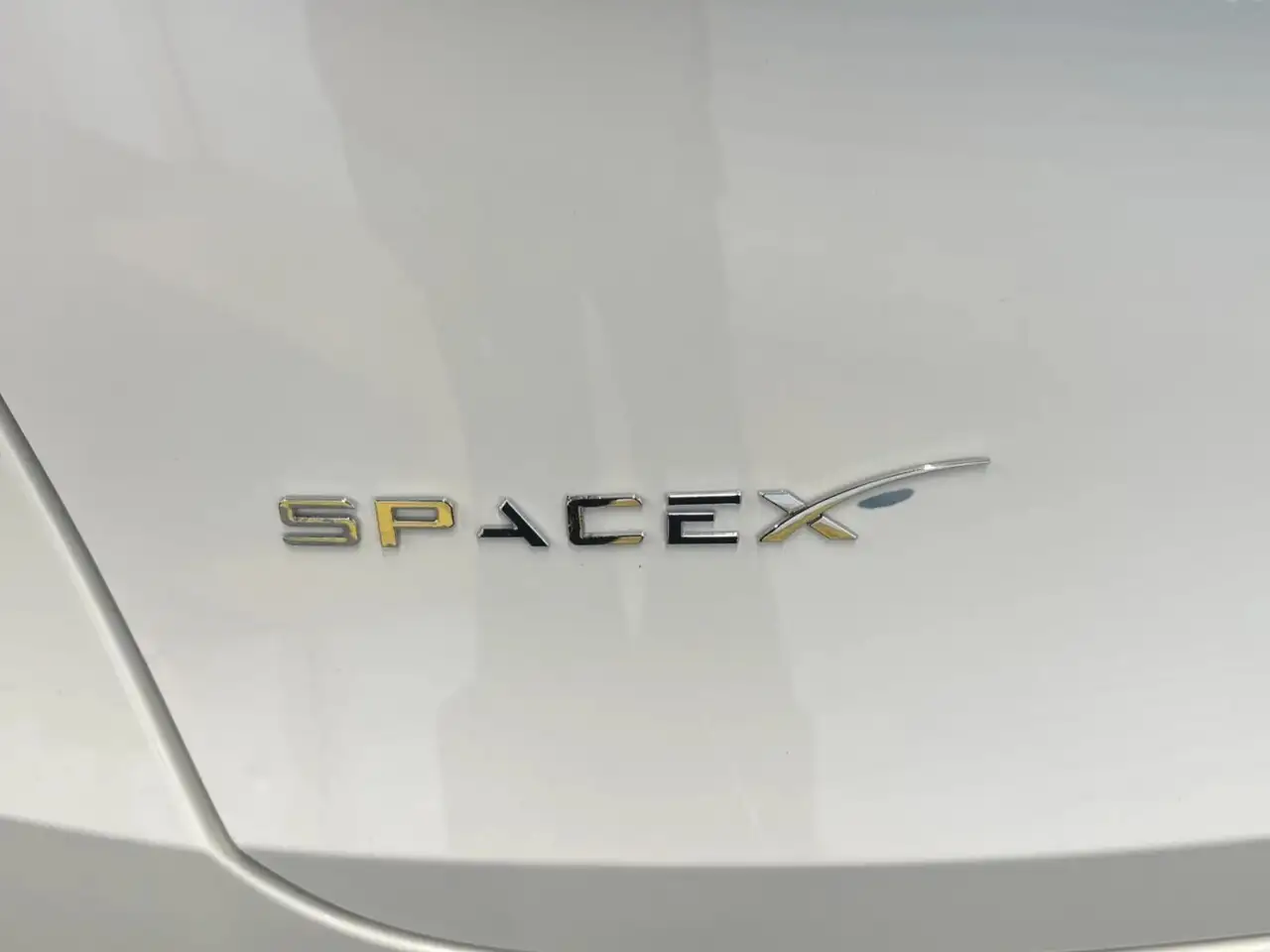 Tesla Model Y fotografie Tesla Model Y