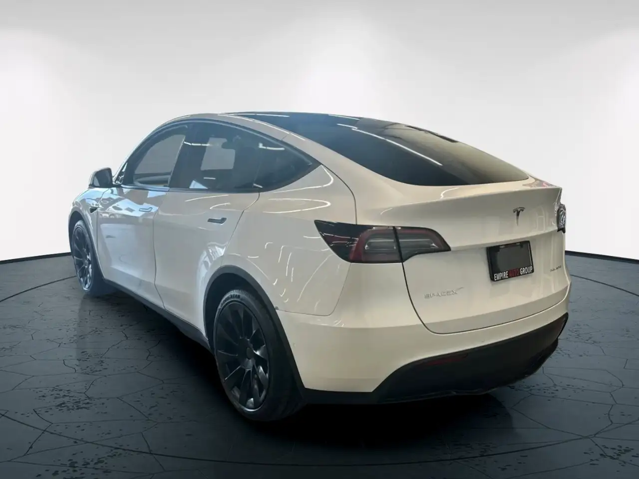 Tesla Model Y fotografie Tesla Model Y