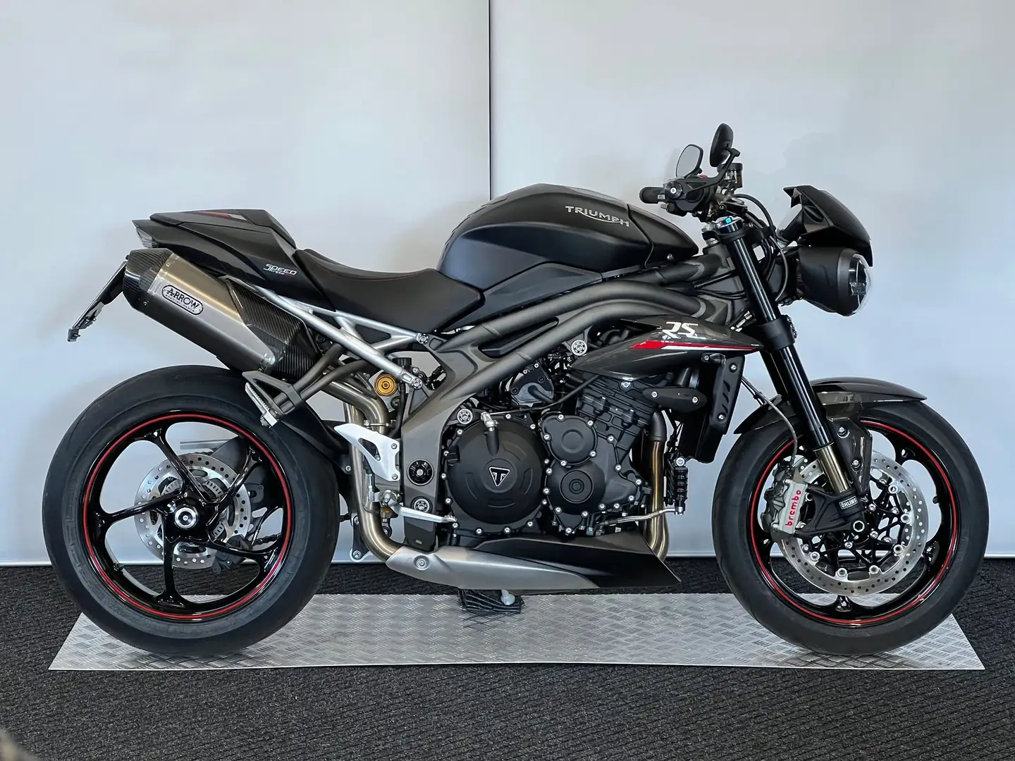 Triumph Speed Triple 1050 RS Negru - 1