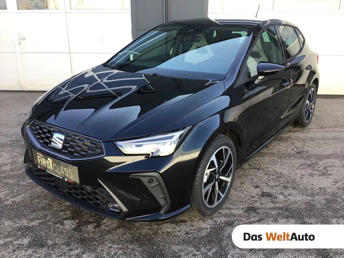 SEAT Ibiza FR Edition 1.0 TSI 95PS Schwarz - 1