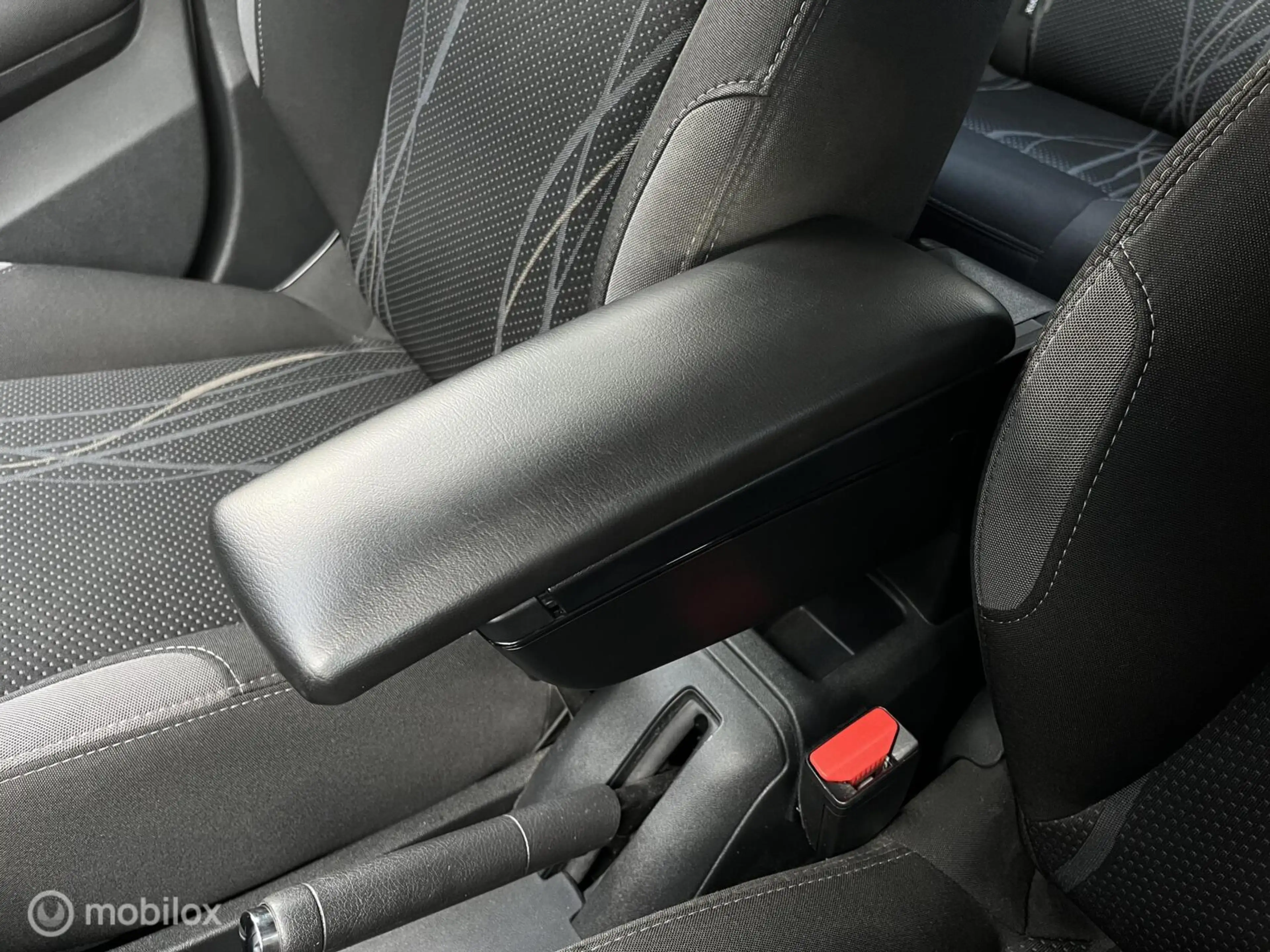Peugeot 208 1.2 e-VTi Blue Lease Automaat|Cruise|Parkeersensor — photo 22