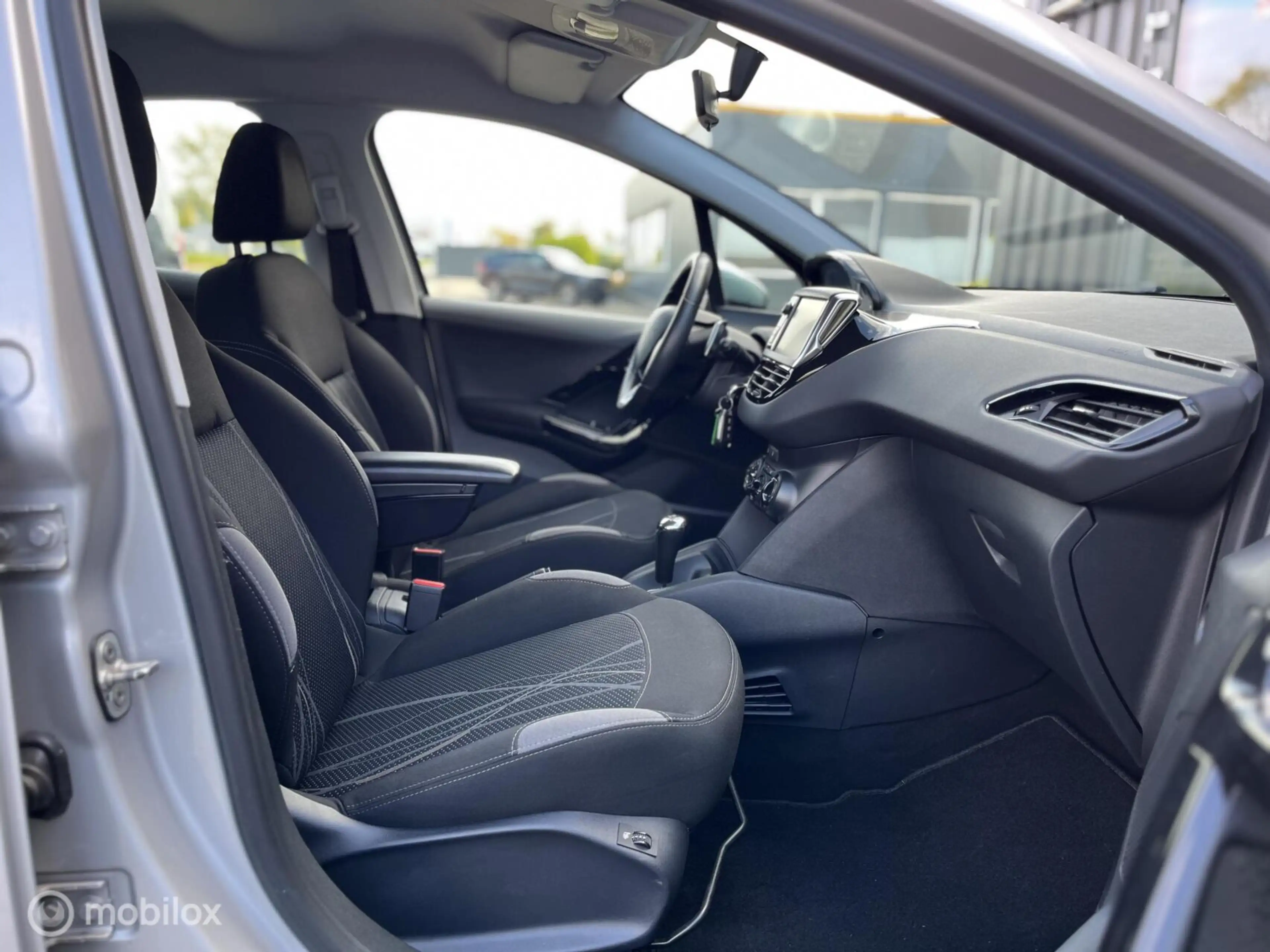 Peugeot 208 1.2 e-VTi Blue Lease Automaat|Cruise|Parkeersensor — photo 10