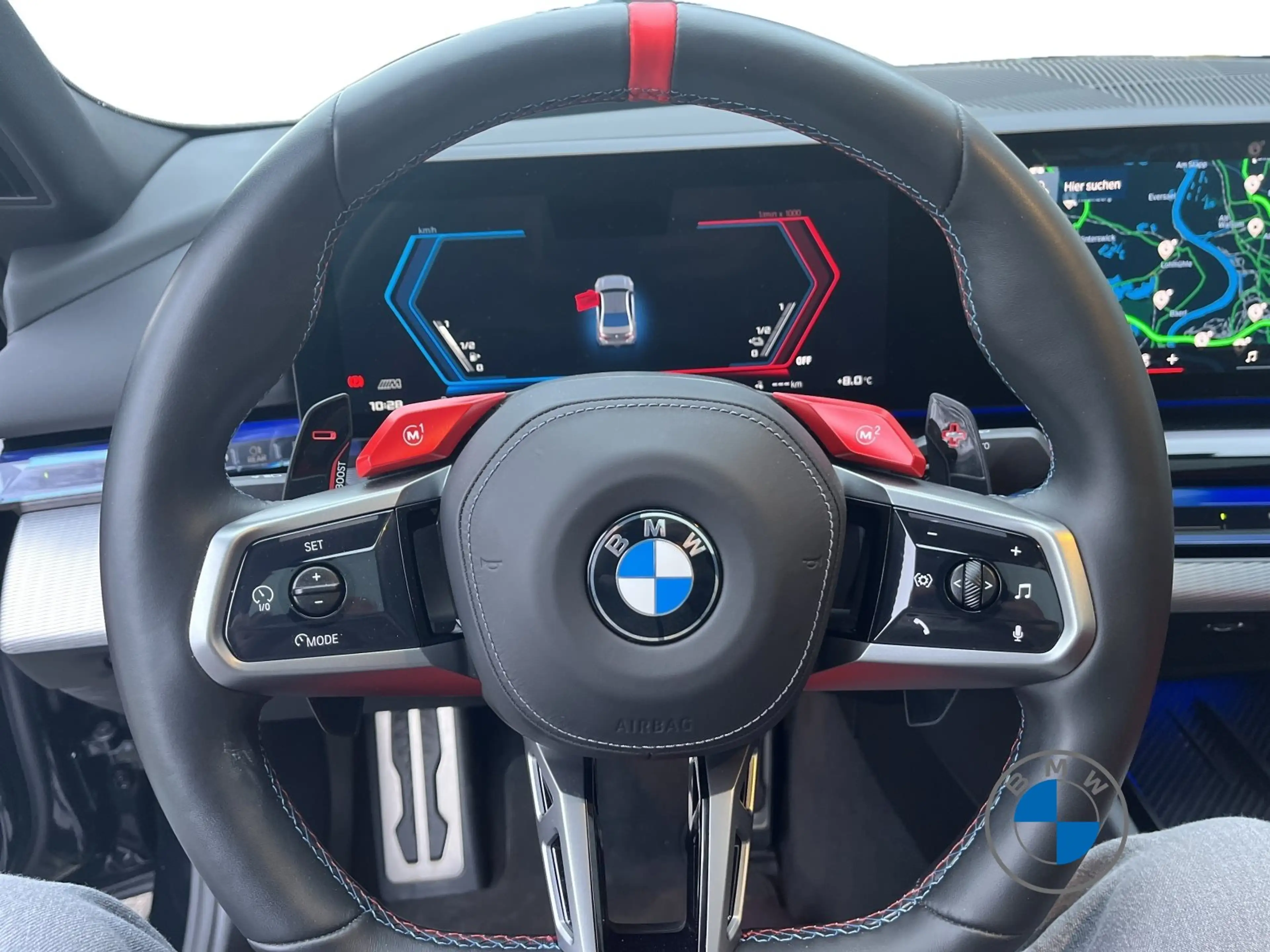 BMW M5 Limousine  20"/21" Pano AHK Driver´s Pack B&W — photo 13