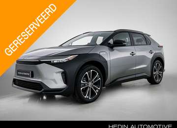 71.4 kWh 2WD Style