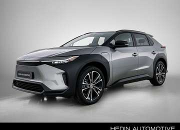 71.4 kWh 2WD Style