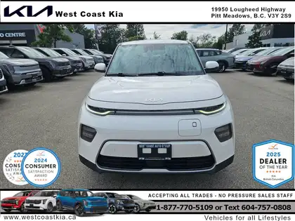 White 2022 Kia Soul EV Wagon 1-Speed Automatic