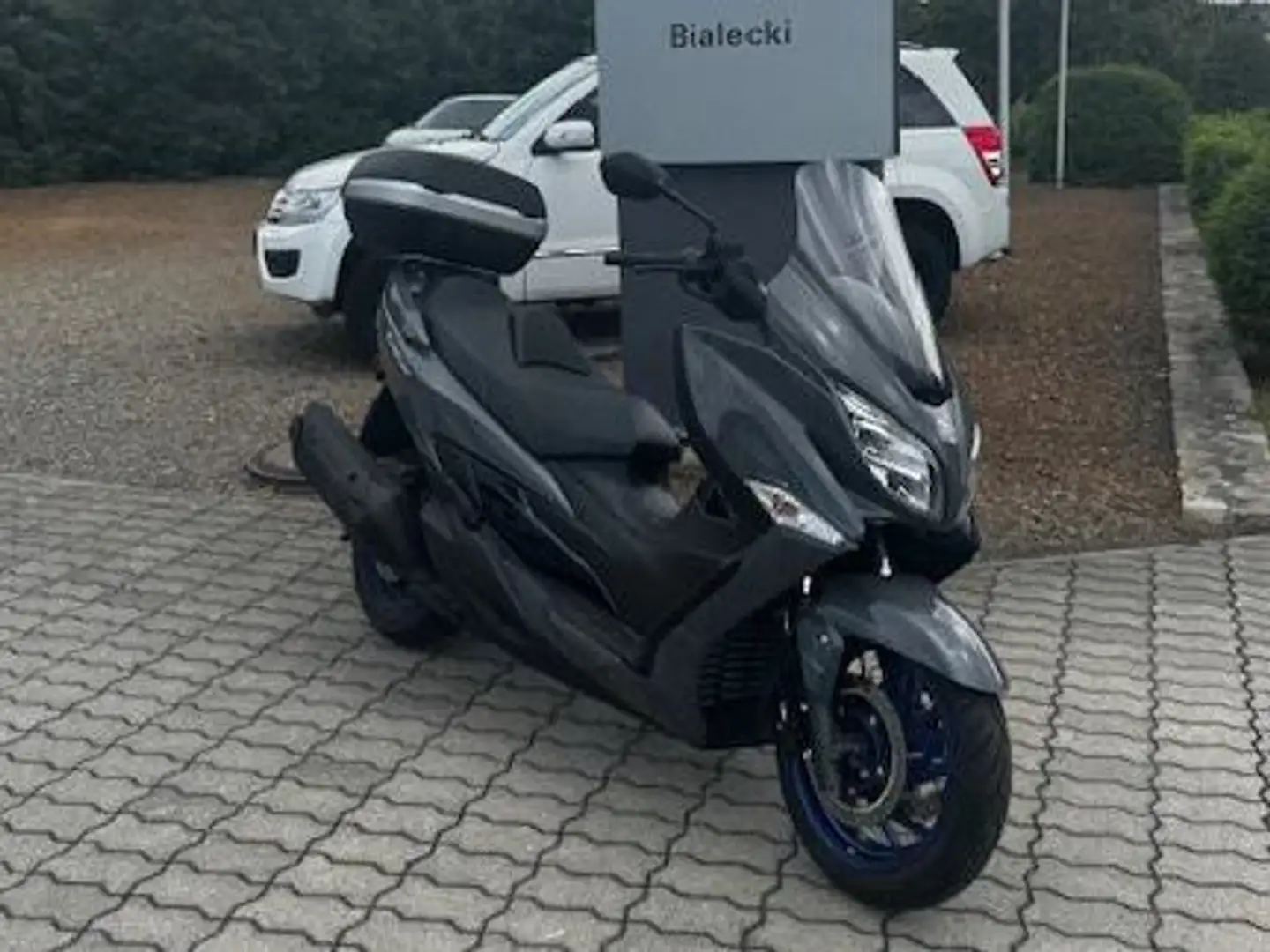 Suzuki Burgman 400 AN 400 Grey - 1