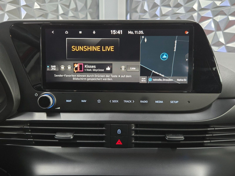Hyundai i20 Mild-Hybrid *CARPLAY*KAMERA*NAVI*DAB*LED — photo 15