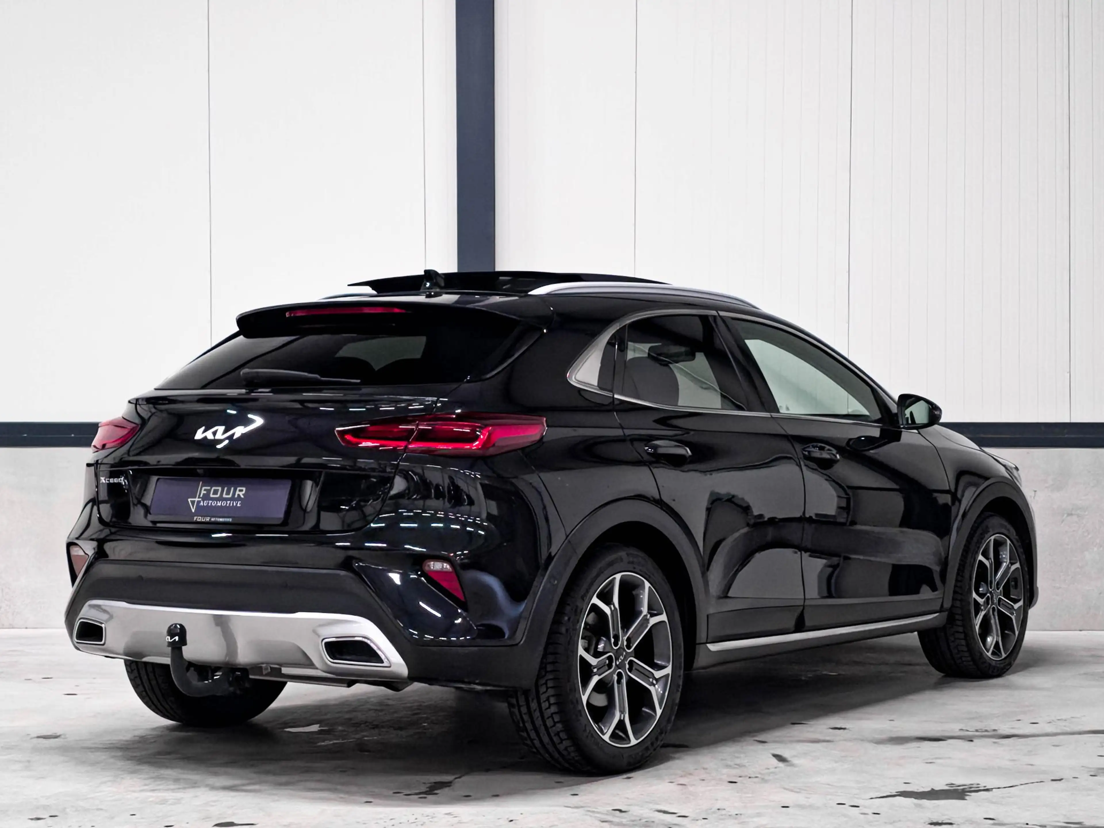 Kia XCeed 1.6 GDi PHEV Platinum | Trekhaak | Panoramadak | L — photo 2