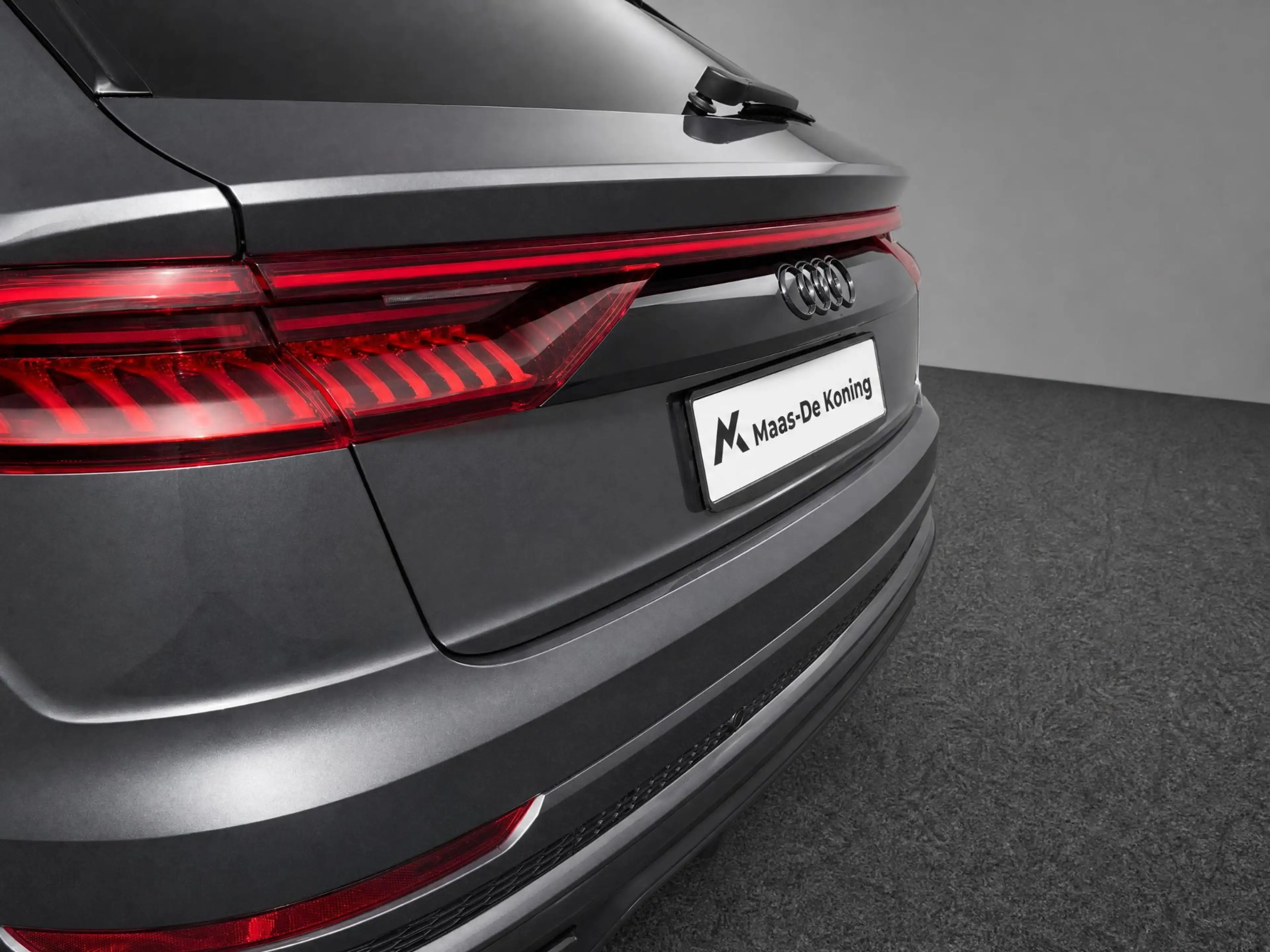 Audi Q8 55 TFSIe 381pk Tiptronic Quattro Pro Line S · Pano — photo 13