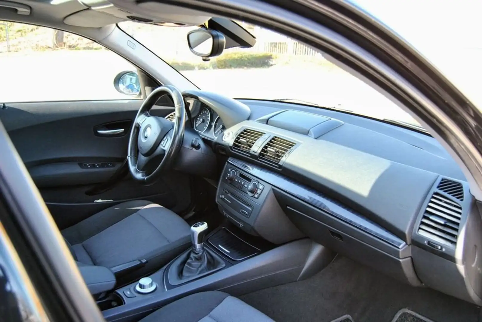 BMW 120 120d Noir - 2