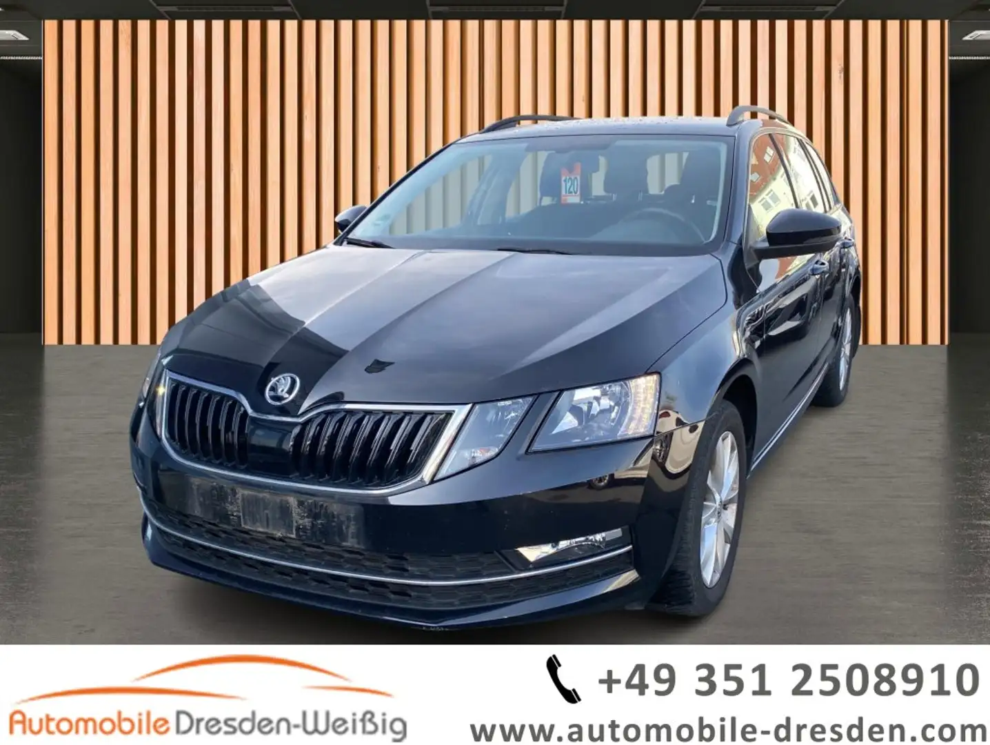 Skoda Octavia Combi 2.0 TDI DSG Style*Navi*PDC*Sitzhzg Schwarz - 1