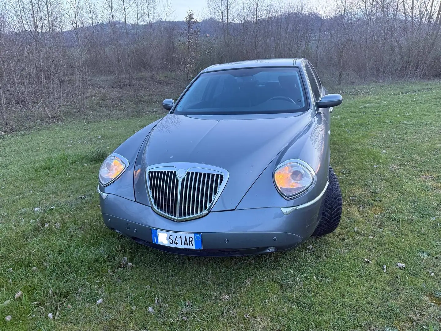 Lancia Thesis turbo 20 v Silber - 2