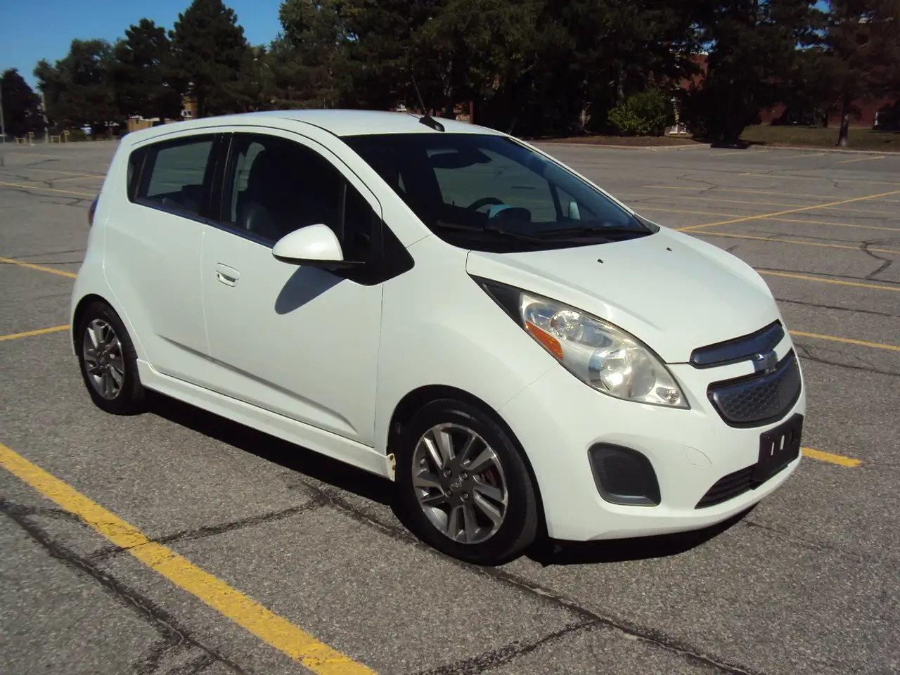 Chevrolet Spark EV снимка Chevrolet Spark EV