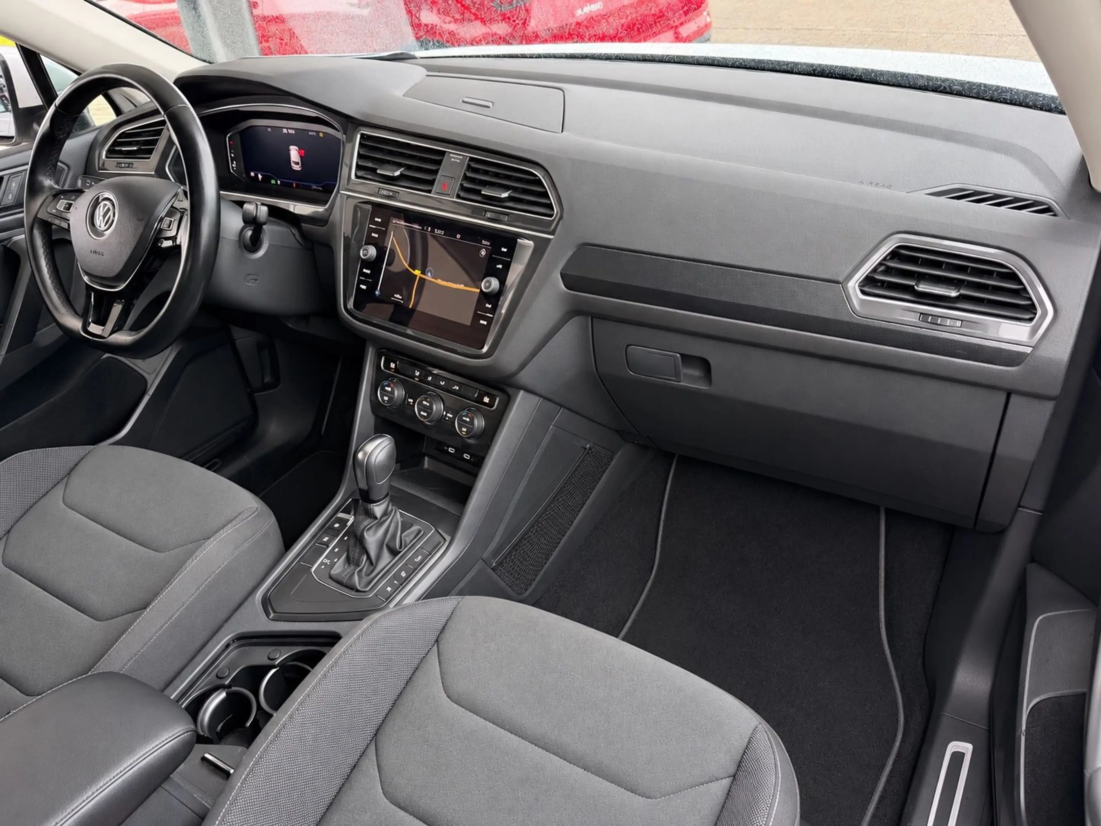 Volkswagen Tiguan Allspace 2.0 TDI DSG Highline*ALCANTARA* — photo 11
