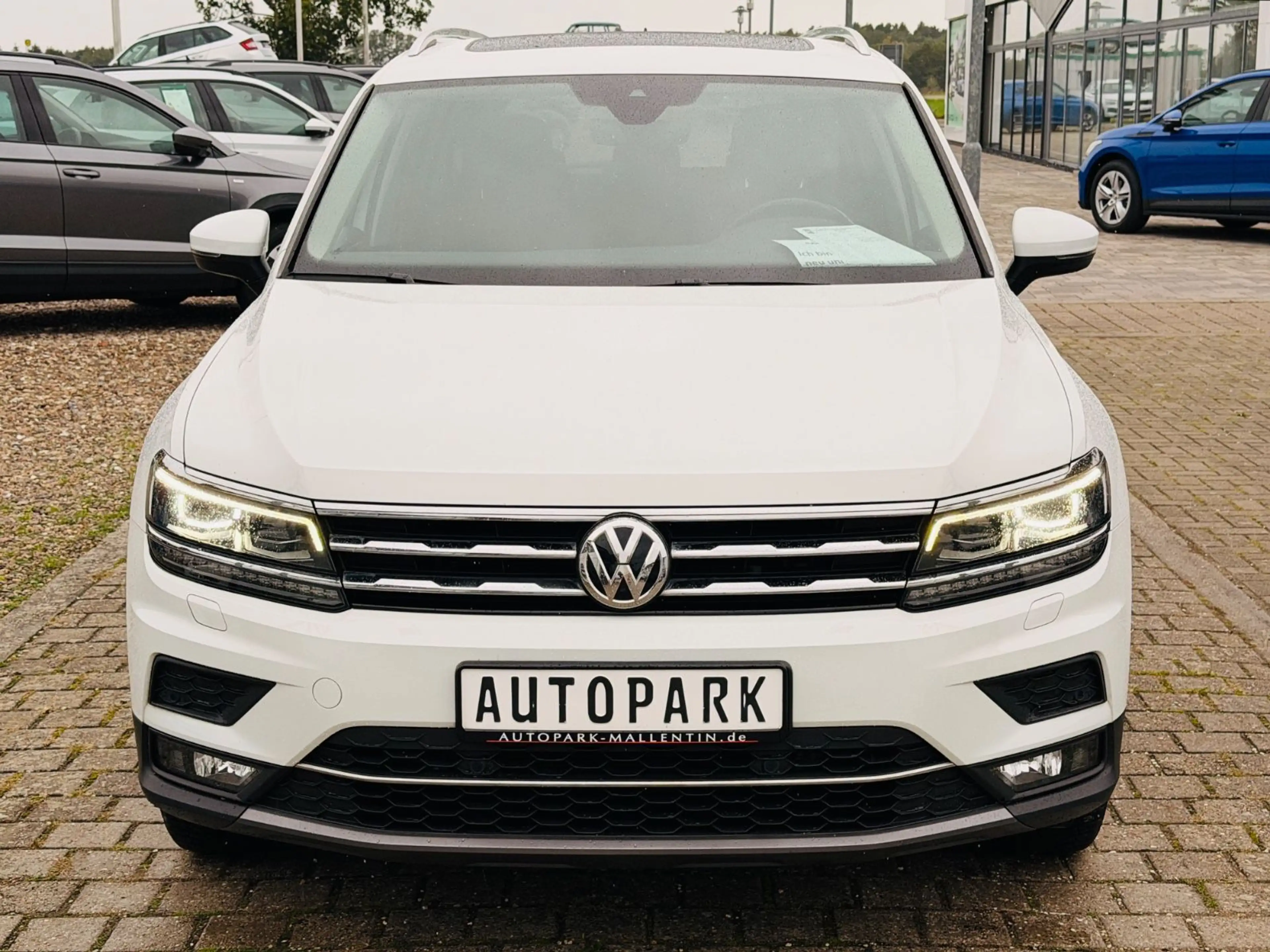Volkswagen Tiguan Allspace 2.0 TDI DSG Highline*ALCANTARA* — photo 2