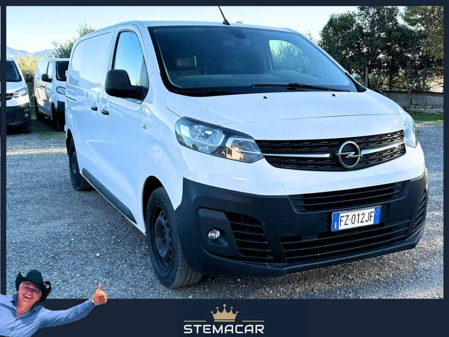 Opel Vivaro L2H1 1.5d 120cv Essentia S&S mt6 +IVA Bianco - 1