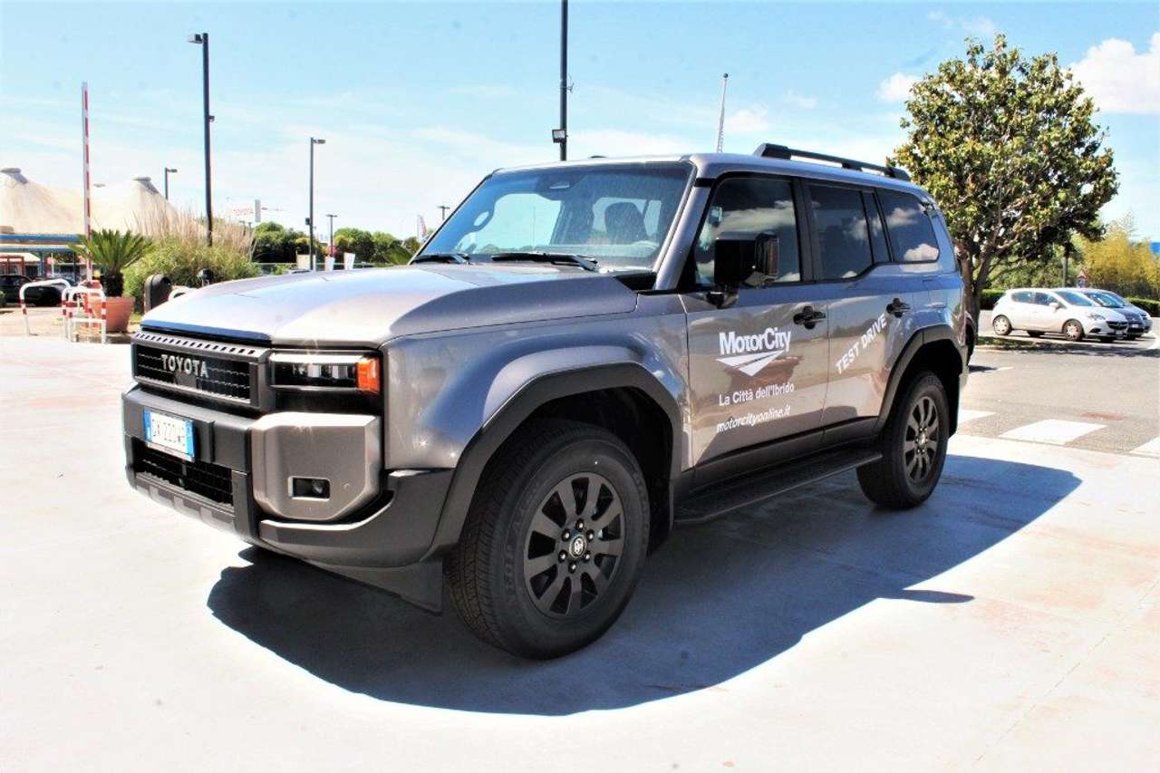 Toyota Land Cruiser 2.8 D4D A/T AWD Adventure