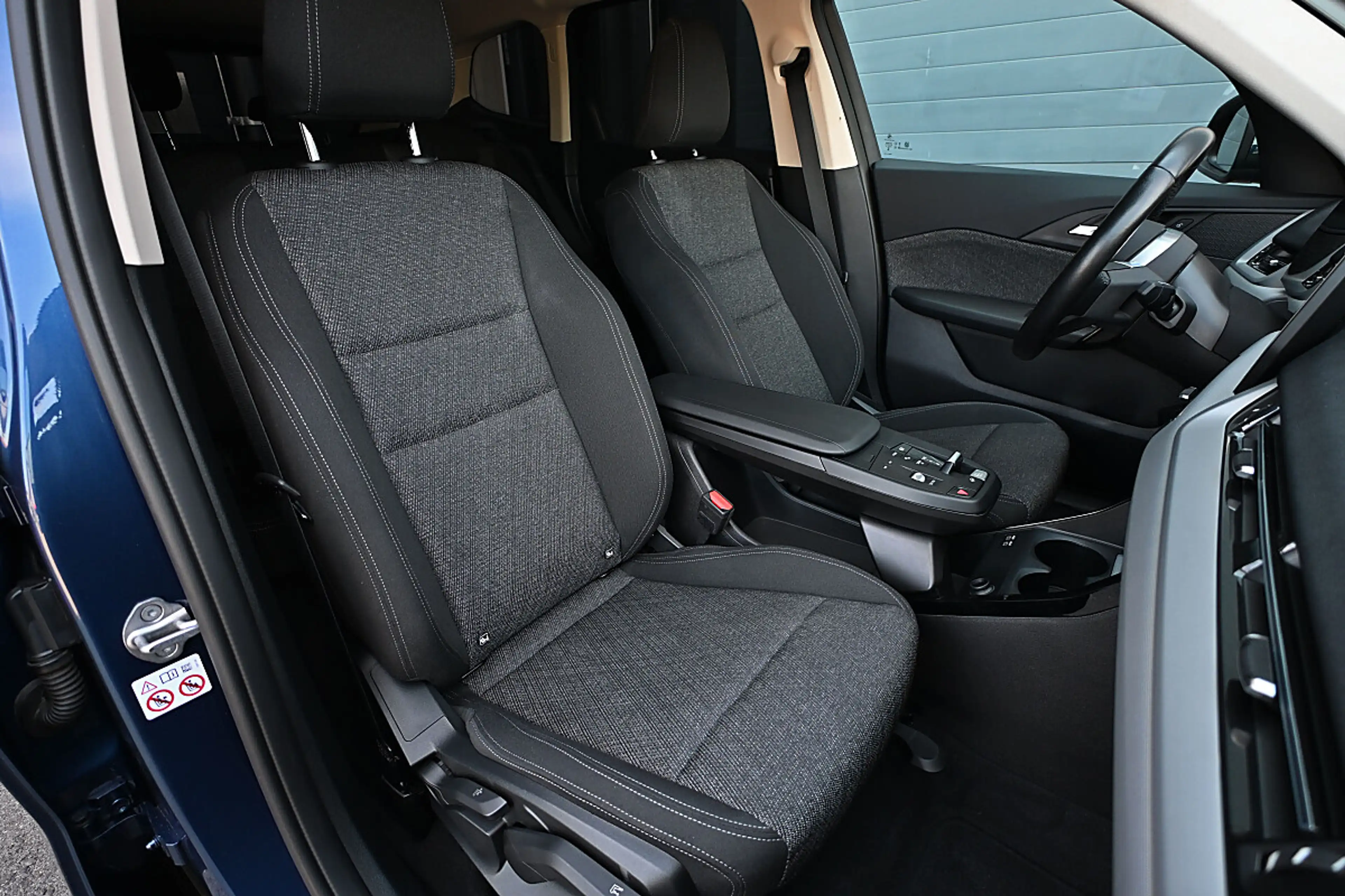 BMW X1 sDrive18d Aut. adapt. LED, Navi, Komfortzugang,... — photo 7