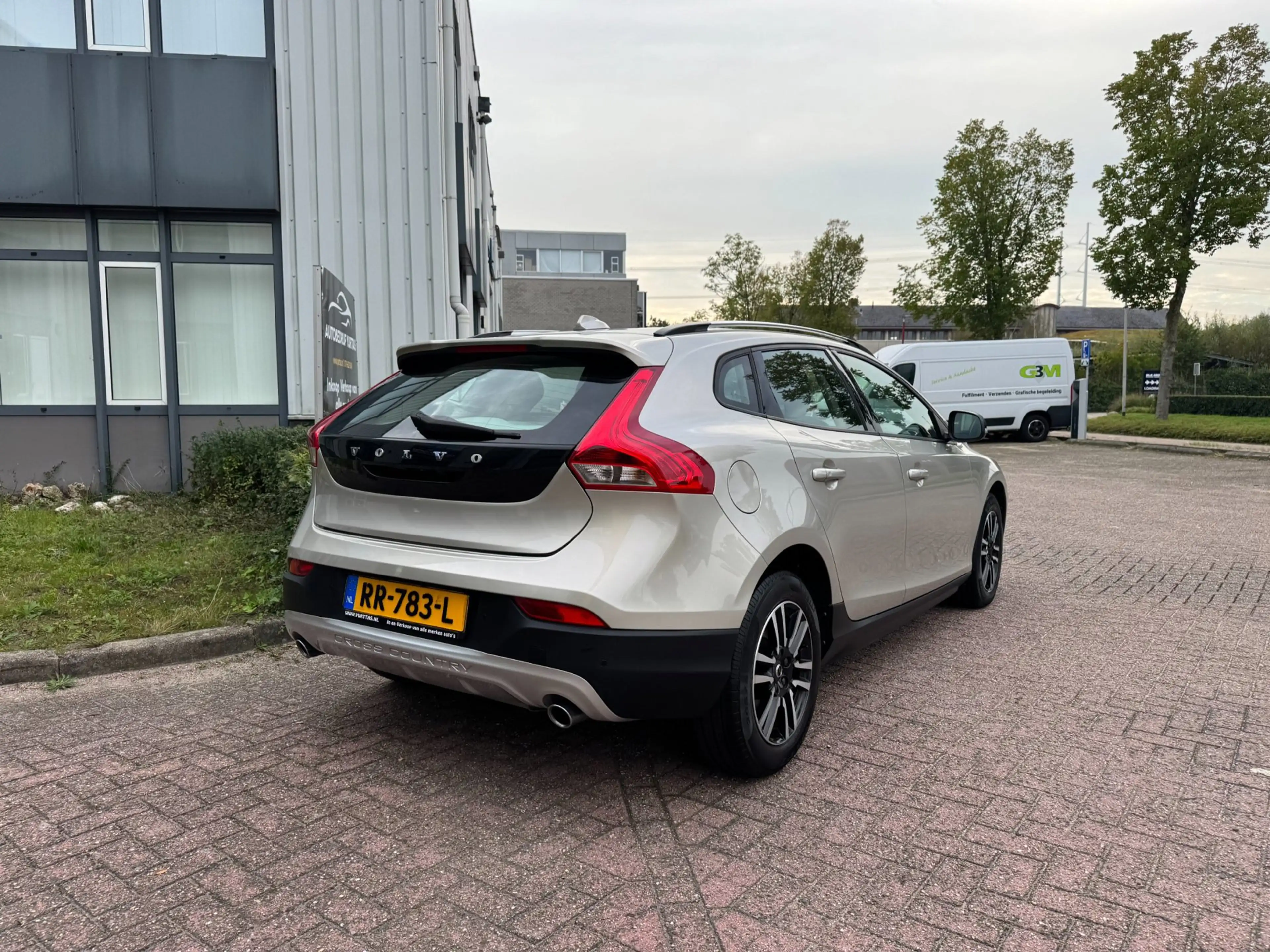 Volvo V40 Cross Country 1.5 T3 Nordic+ AUTOMAAT!! — photo 4