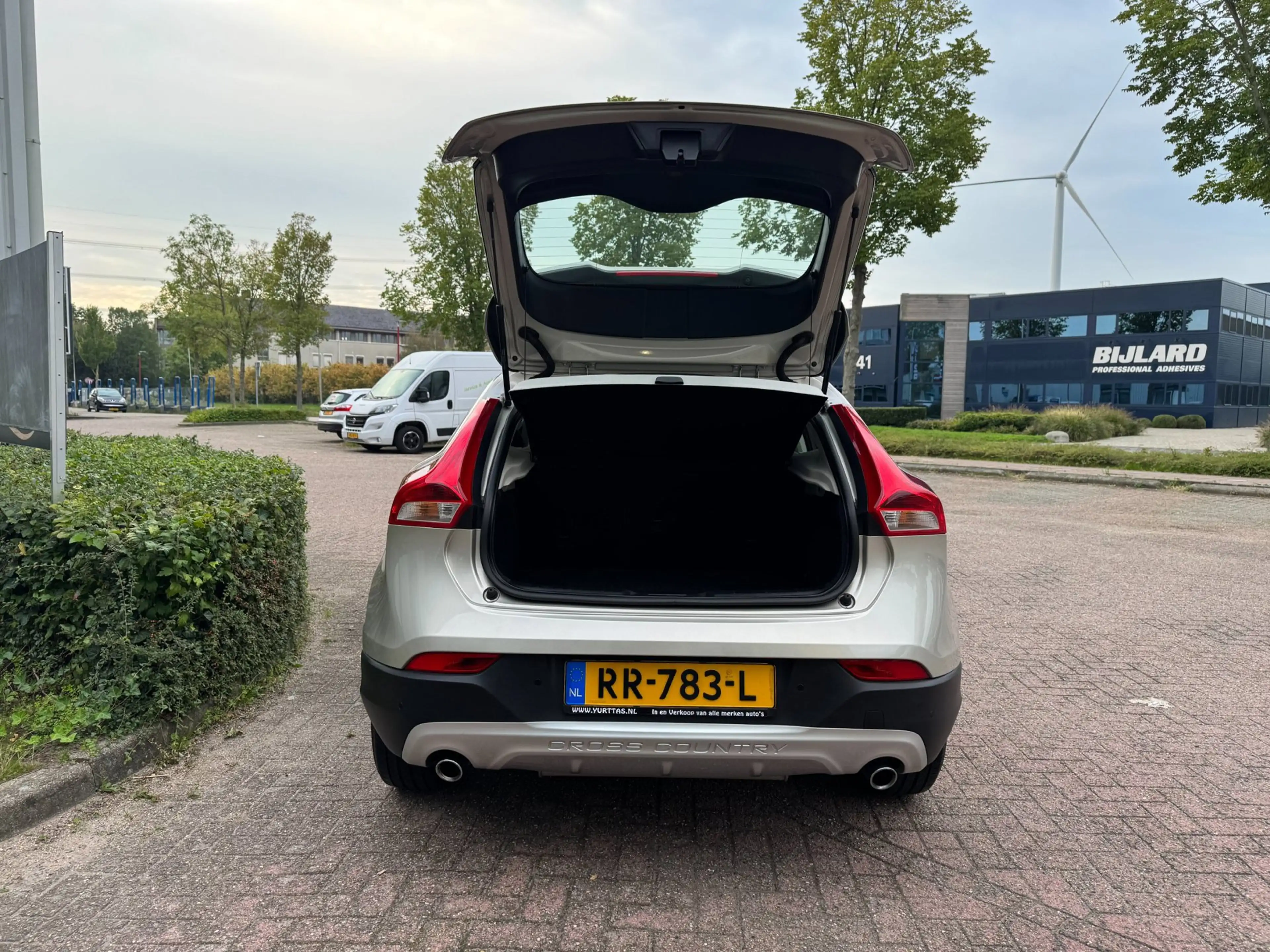 Volvo V40 Cross Country 1.5 T3 Nordic+ AUTOMAAT!! — photo 10