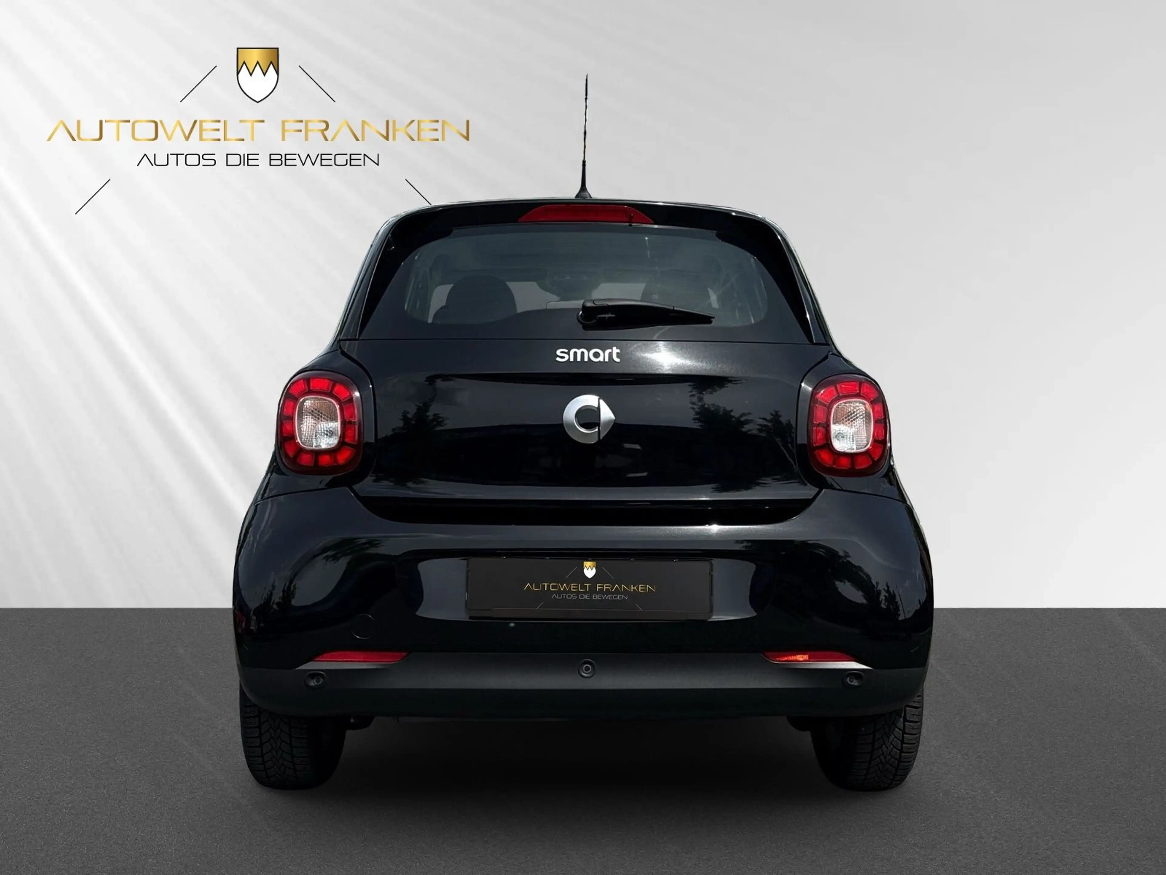 smart forFour *FALTDACH*NAVI*PDC*TEMPO*SHZ* — photo 6