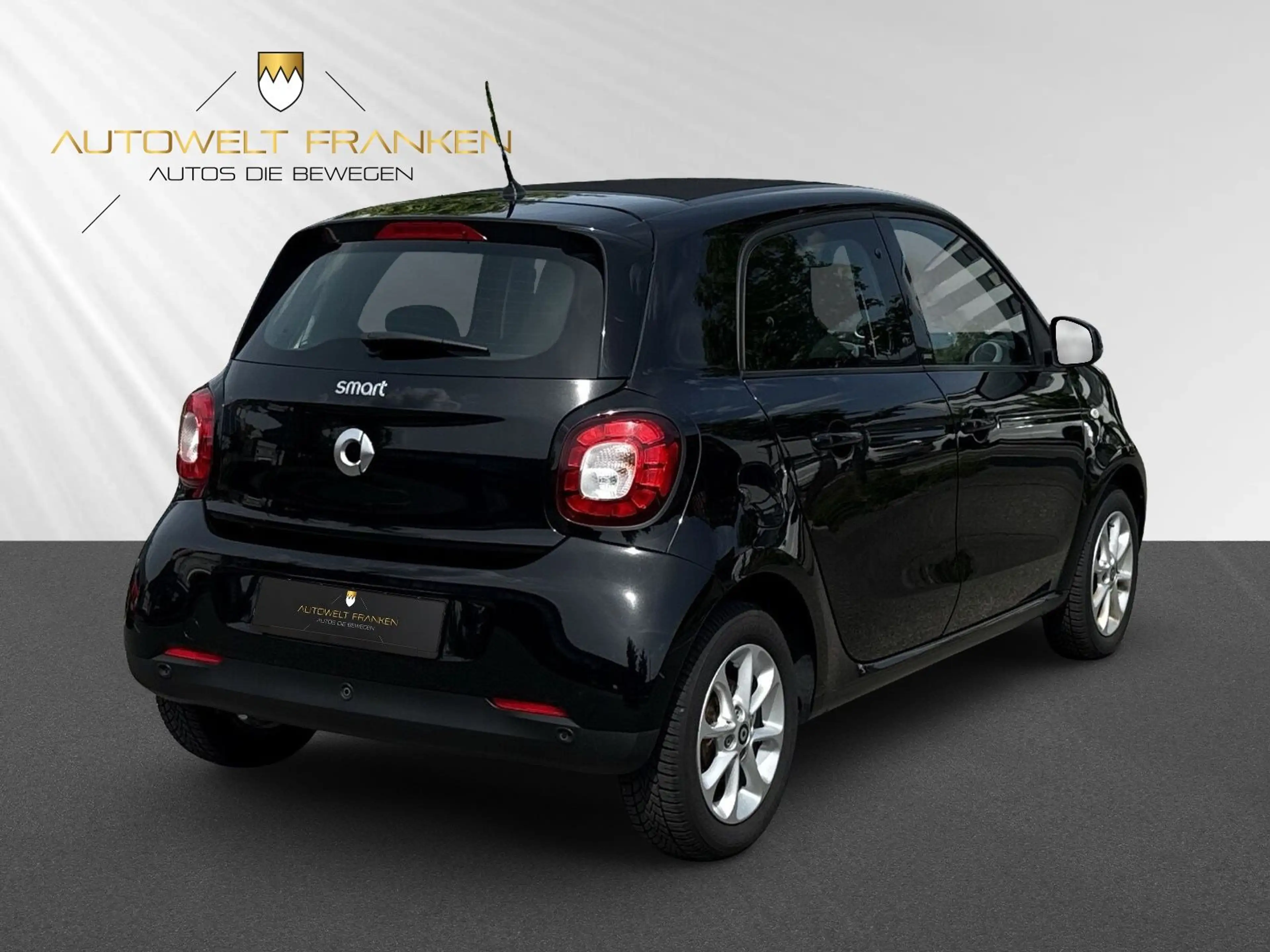 smart forFour *FALTDACH*NAVI*PDC*TEMPO*SHZ* — photo 8