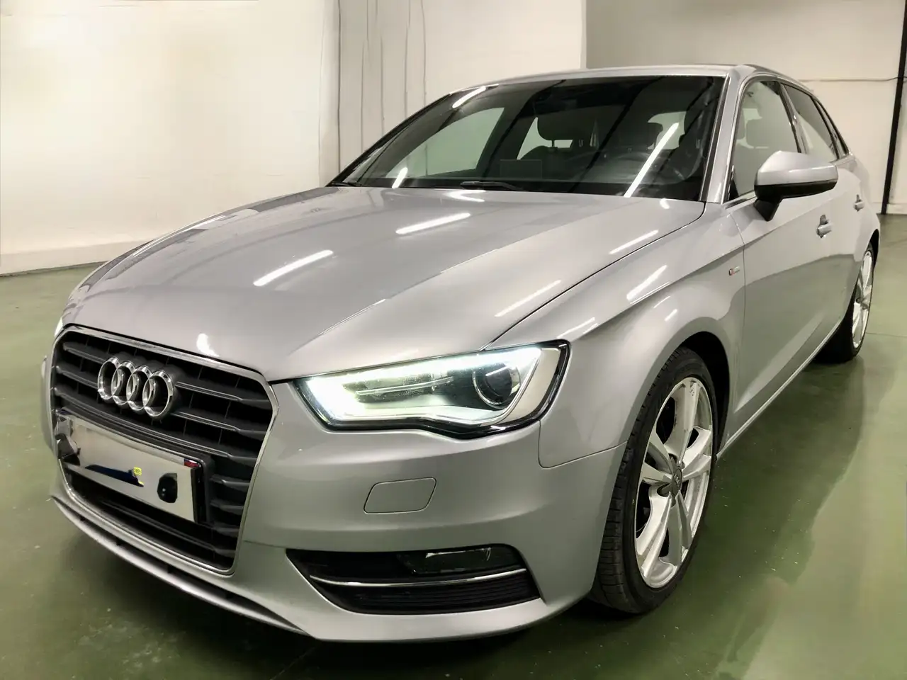 Audi A3 SportBack 2.0 TDI 170 S Line DPF S-Troni