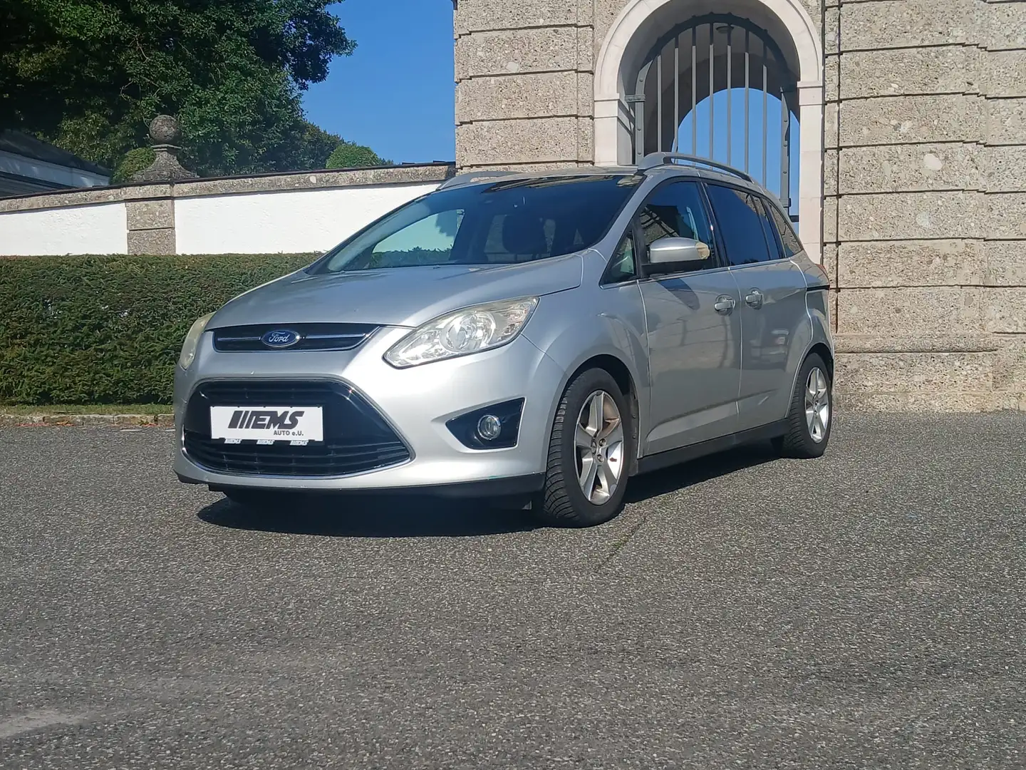 Ford Grand C-Max Titanium *PICKERLNEU*KLIMAAUT.*SCHIEBETÜR LI+RE Grau - 1