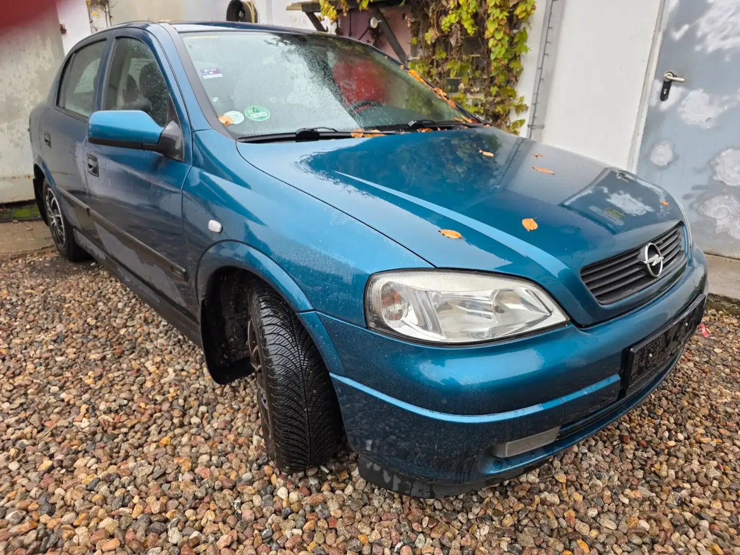 Opel Astra 1.6 16V Elegance Vert - 2