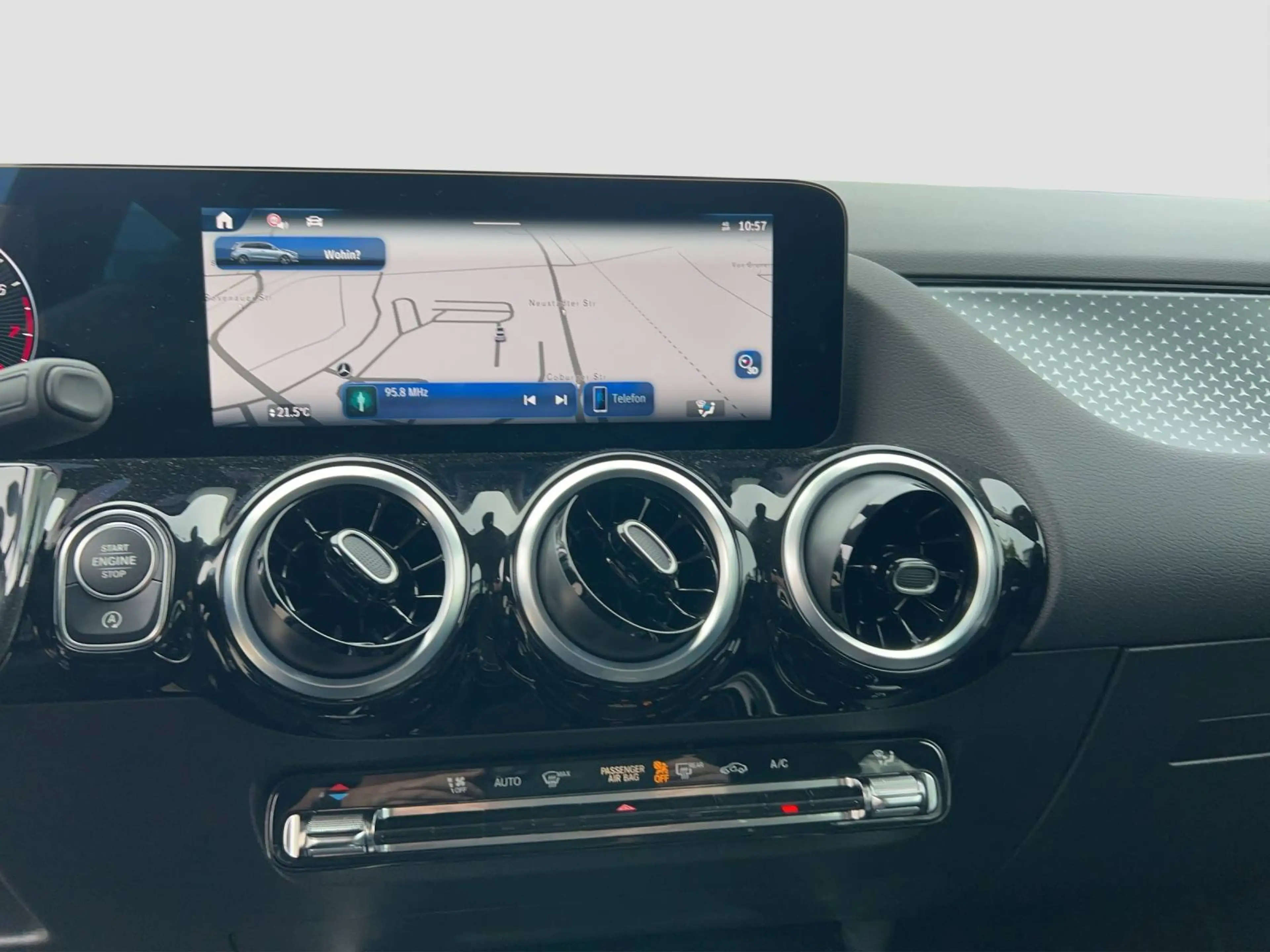Mercedes-Benz B 200 *NAVI*PROGRESSIVE*KAMERA*PDC*LED* — photo 7