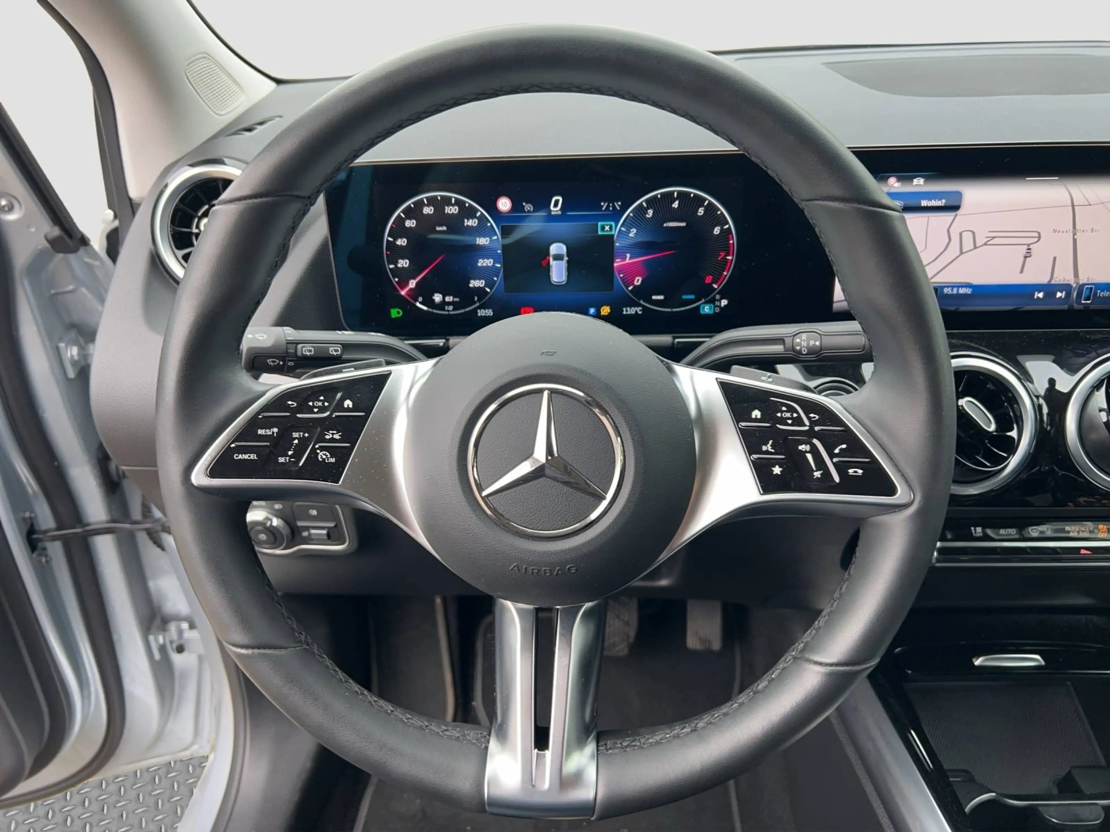 Mercedes-Benz B 200 *NAVI*PROGRESSIVE*KAMERA*PDC*LED* — photo 5