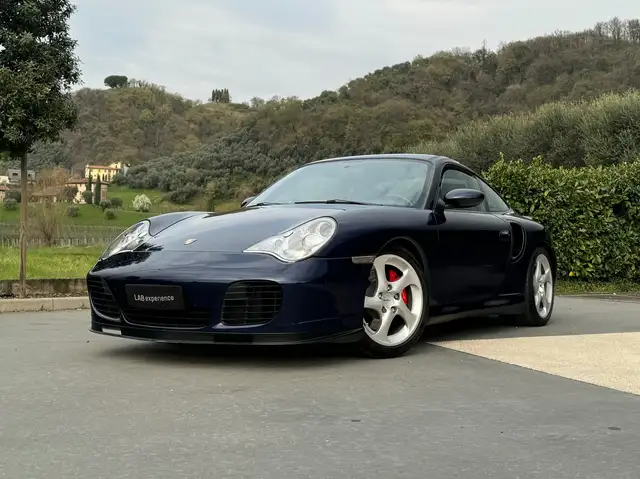 Porsche 996