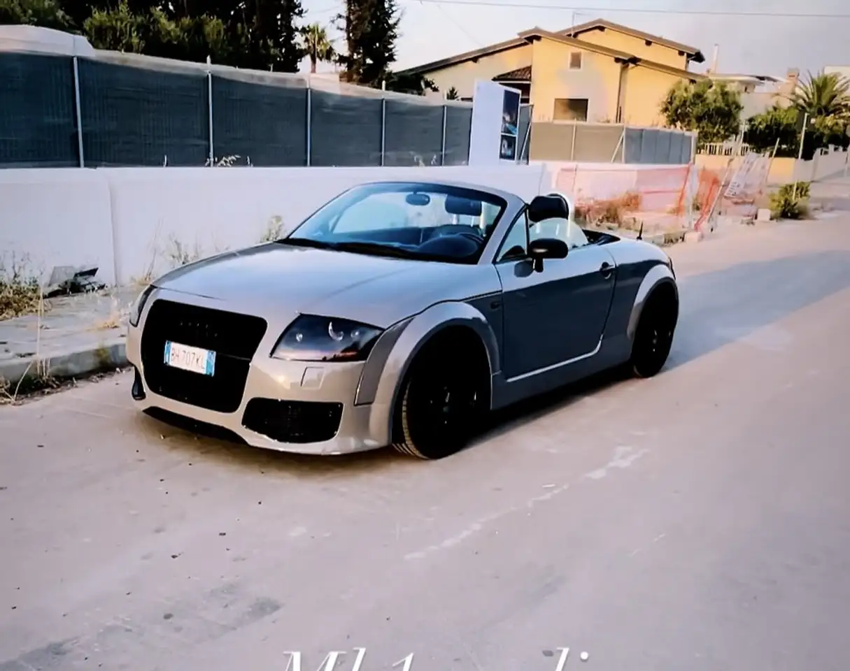 Audi TT Roadster 1.8t, foto 1