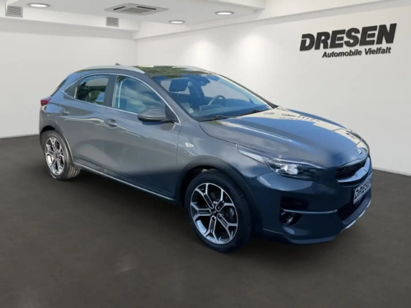 Kia XCeed VISION 1.4 AT SITZHZG,KAMERA,CARPLAY Grau - 2