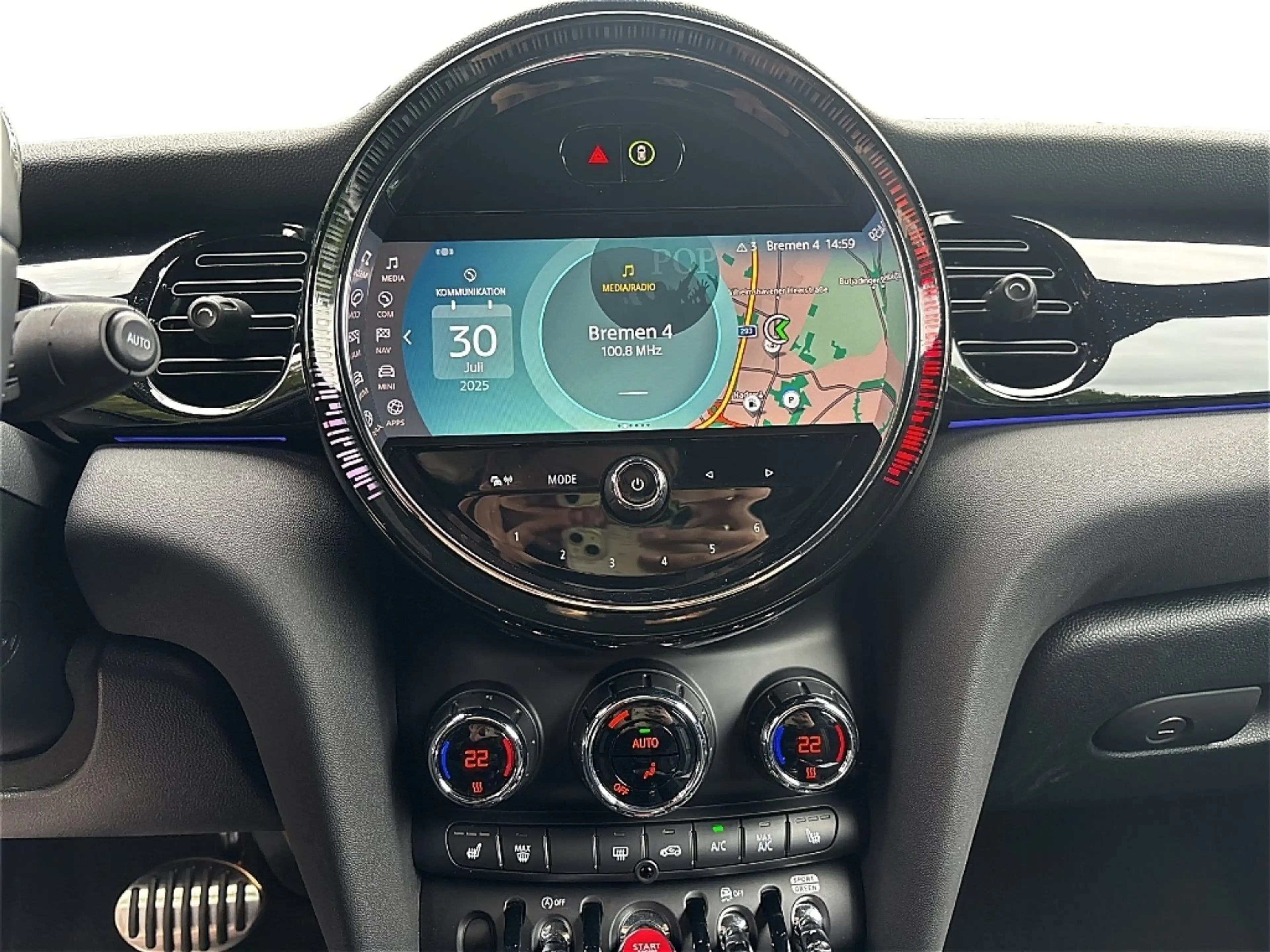 MINI John Cooper Works Cabrio John Cooper Works Cooper Wor DAB LED Klimaaut. — photo 12