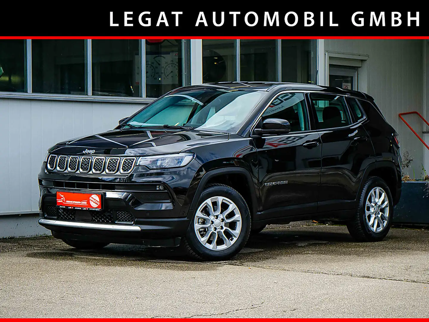 Jeep Compass 1.5 Multiair T4 FWD DCT7 e-Hybrid MHEV Schwarz - 2