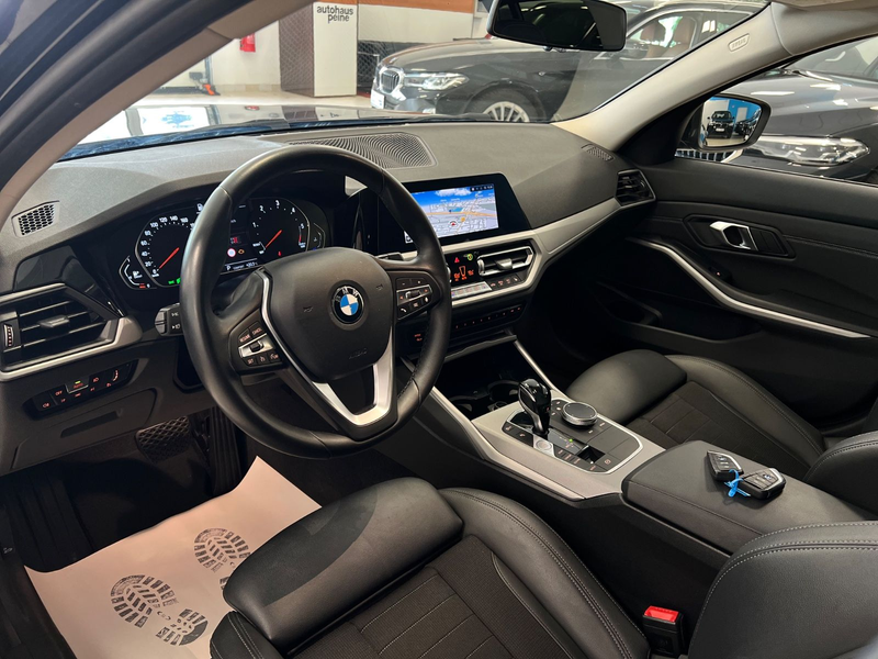 BMW 318 d Advantage Aut/Navi/SportSitze/KeyLes/Tempom — photo 14
