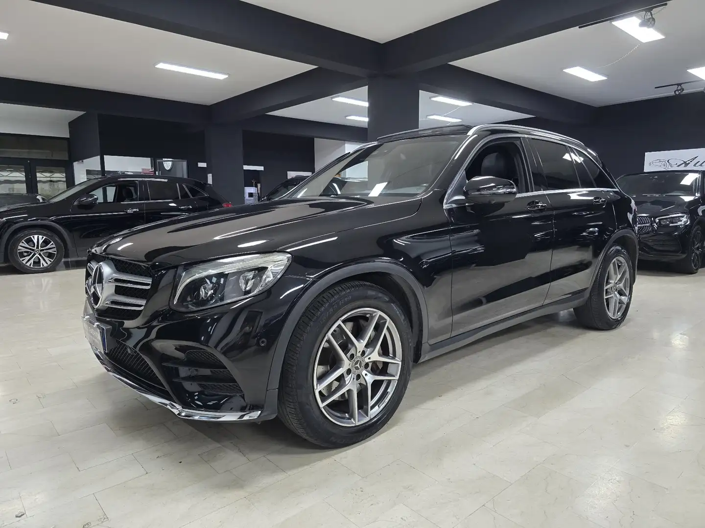 Mercedes-Benz GLC 250 GLC - X253 d Premium 4matic auto (Tetto-360) Noir - 1