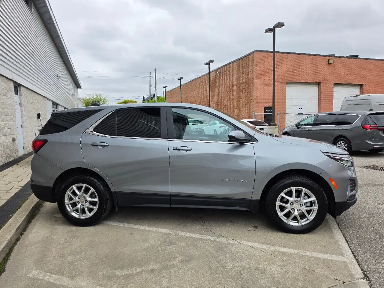Chevrolet Equinox снимка Chevrolet Equinox