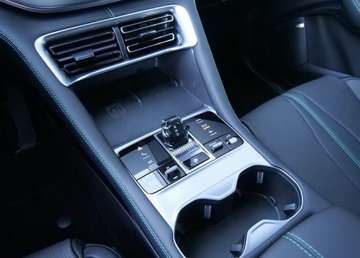 U 1.5 DM-i FWD Boost