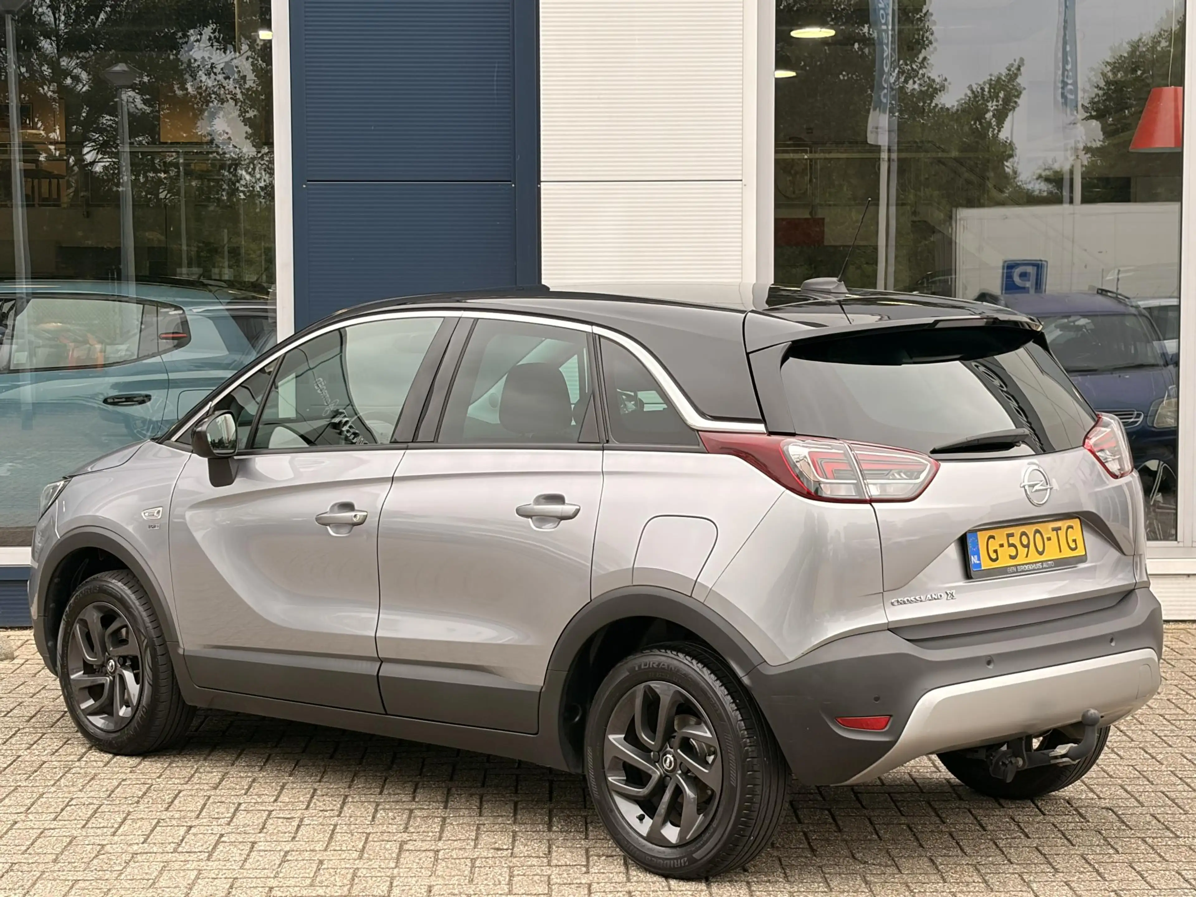 Opel Crossland X 1.2 Turbo Automaat 120 Jaar Edition | Parkeersenso — photo 9